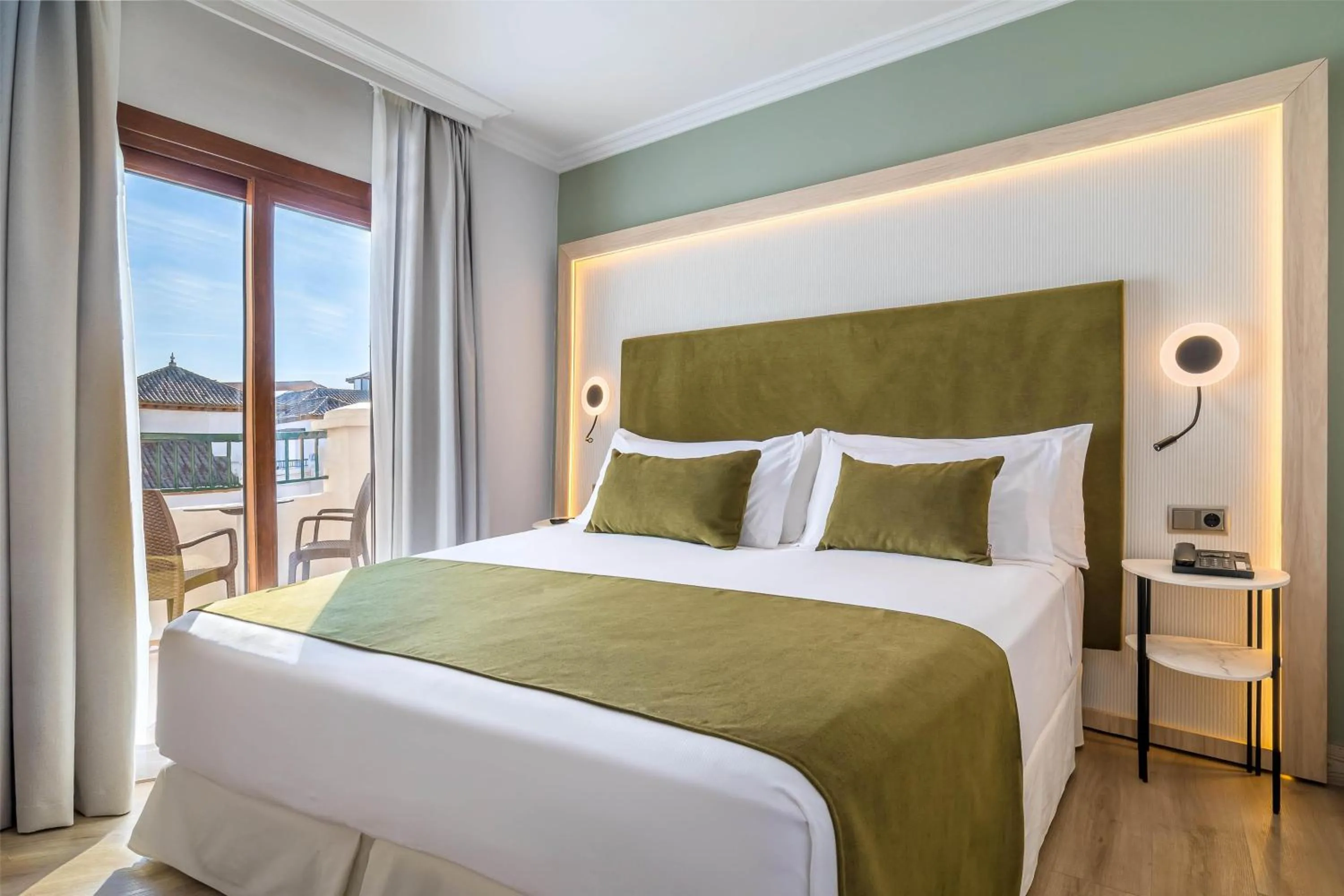 Photo of the whole room, Bed in Barceló Isla Canela