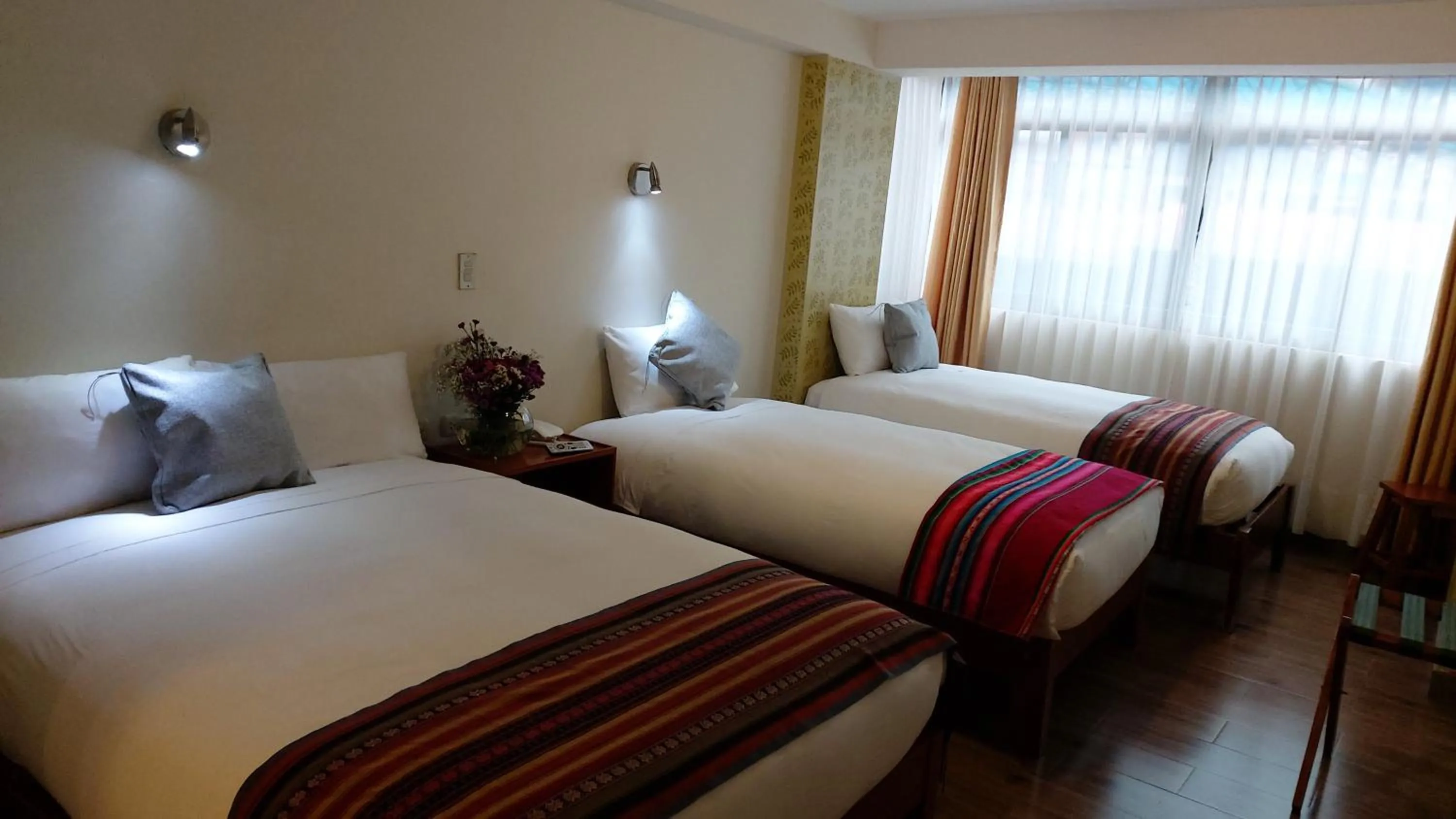 Photo of the whole room, Bed in Hotel Pucara Machupicchu