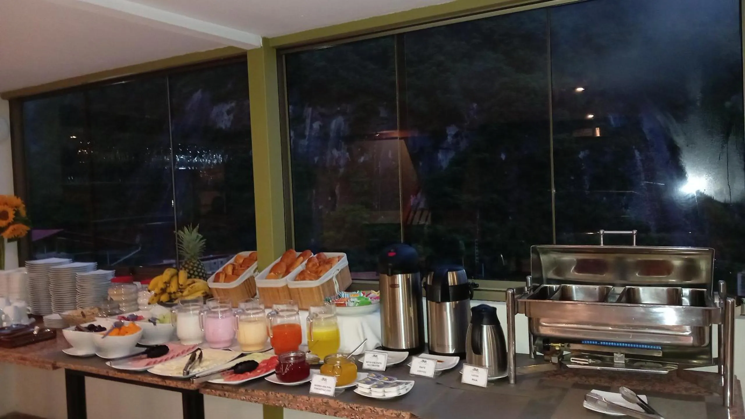 Breakfast in Hotel Pucara Machupicchu
