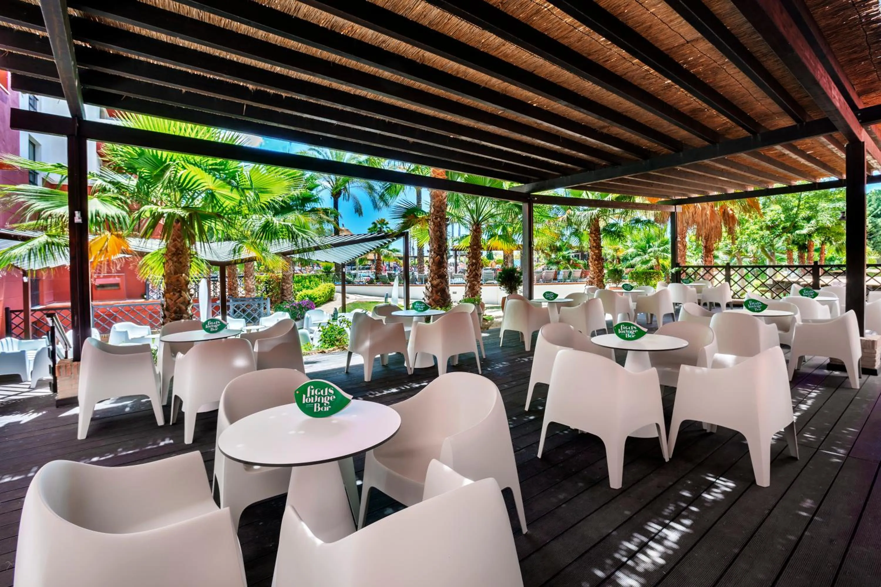 Area and facilities in Occidental Isla Cristina