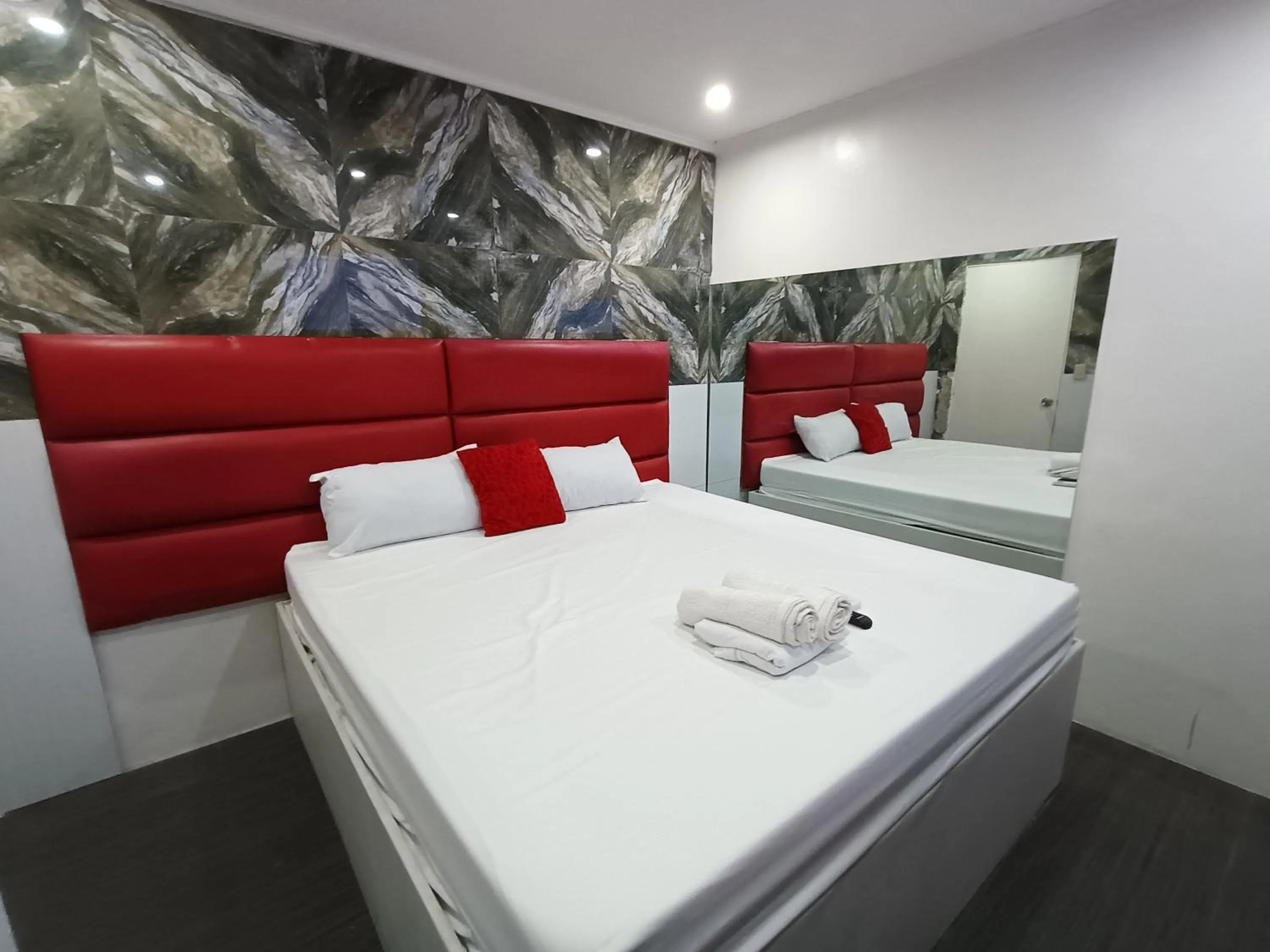 King Rapid Rise Hotel
