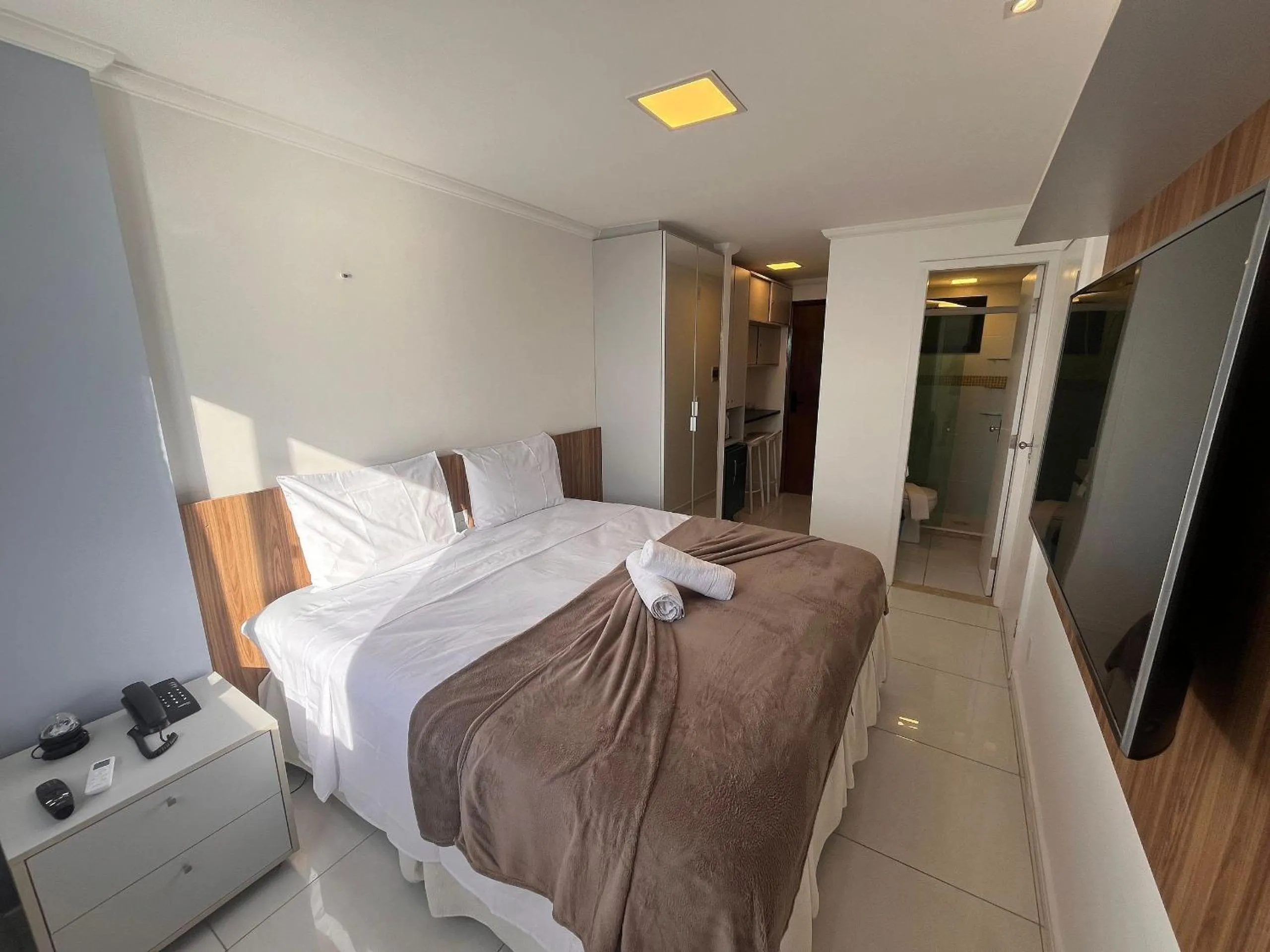 Hosts BR - Flat frente mar c/ cozinha