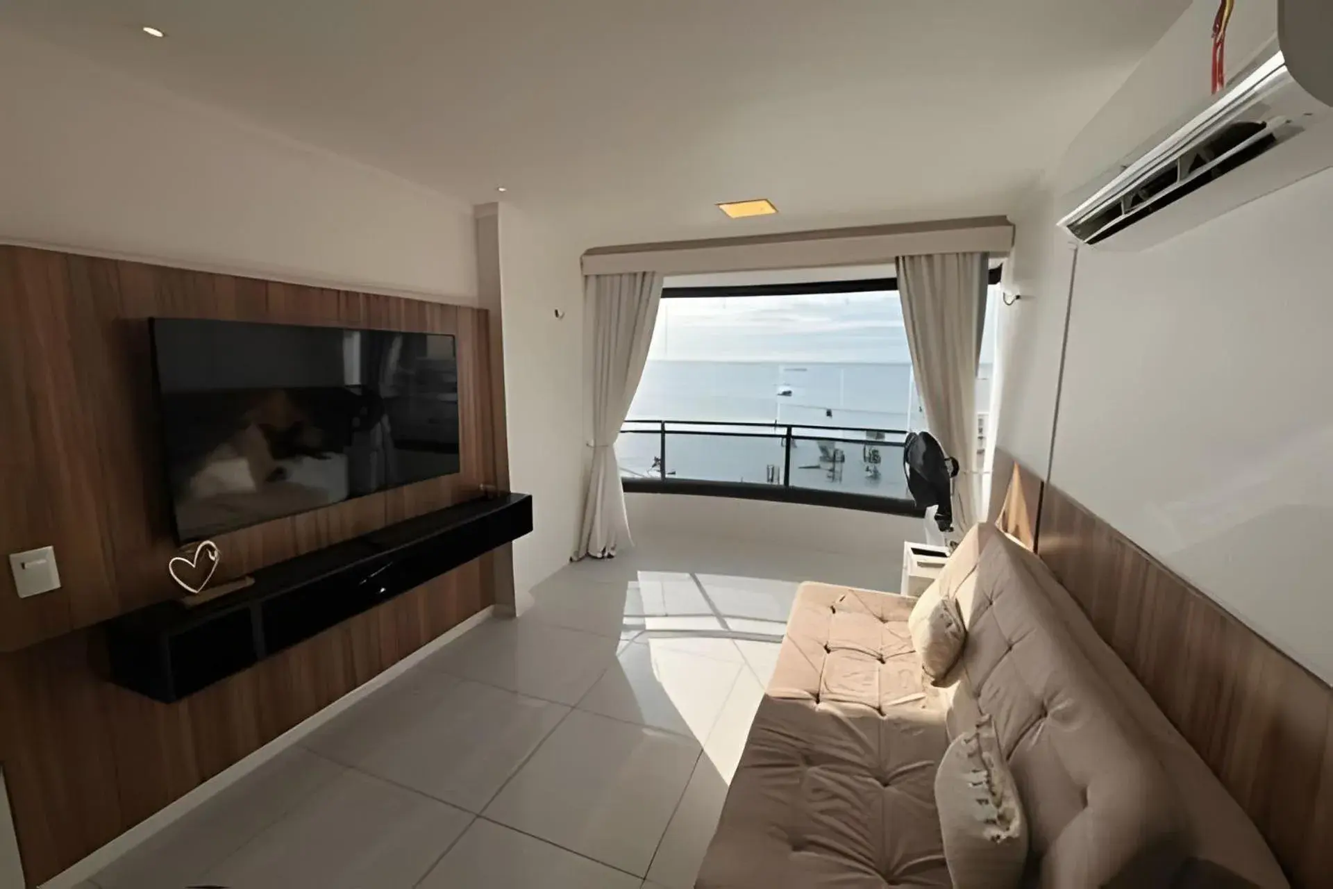 Hosts BR - Flat frente mar c/ cozinha Hosts BR - Flat frente mar c/ cozinha