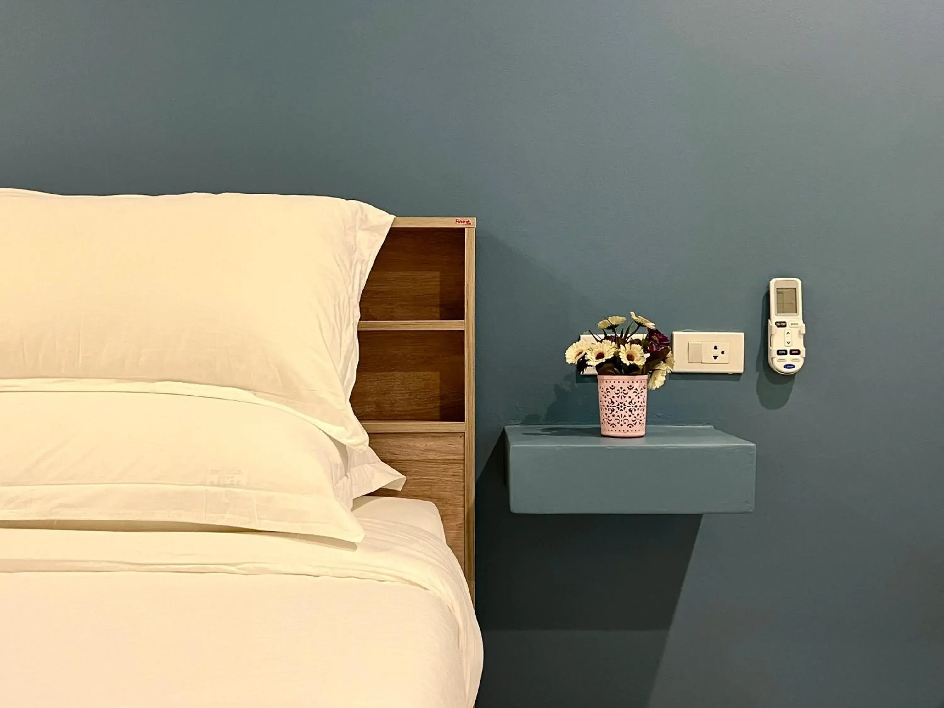 Bed in THE NICE Bed in THE NICE