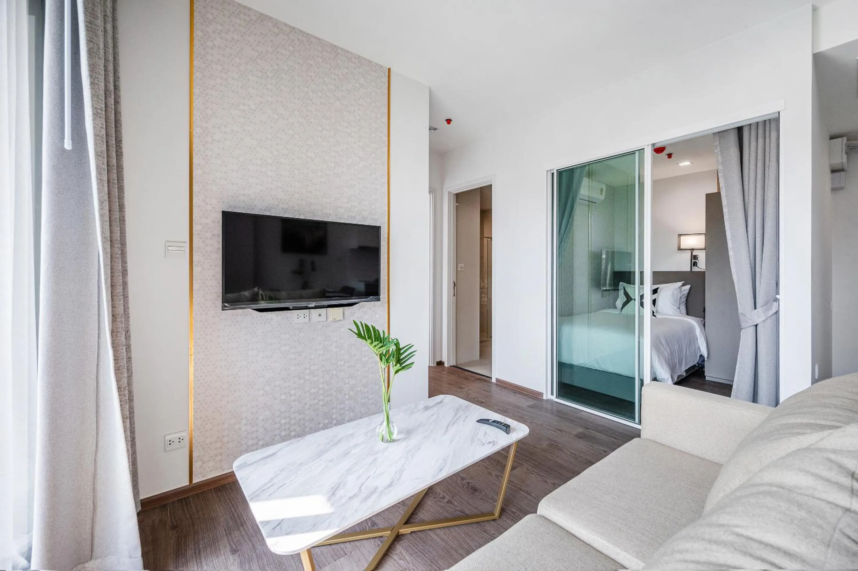 TV and multimedia in The Rich Residence Sukhumvit Nana