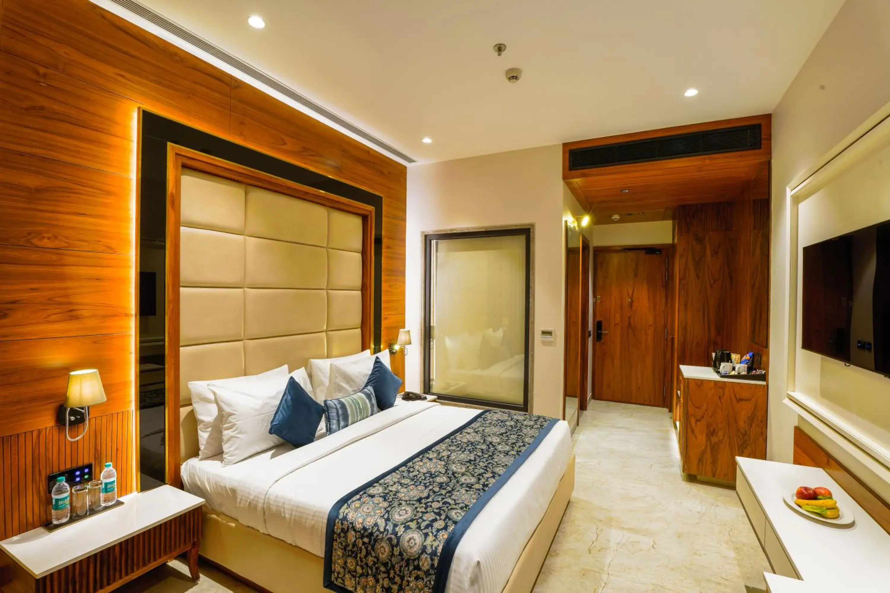 Deluxe Double Room in Regenta Place Chandigarh Mohali Deluxe Double Room in Regenta Place Chandigarh Mohali