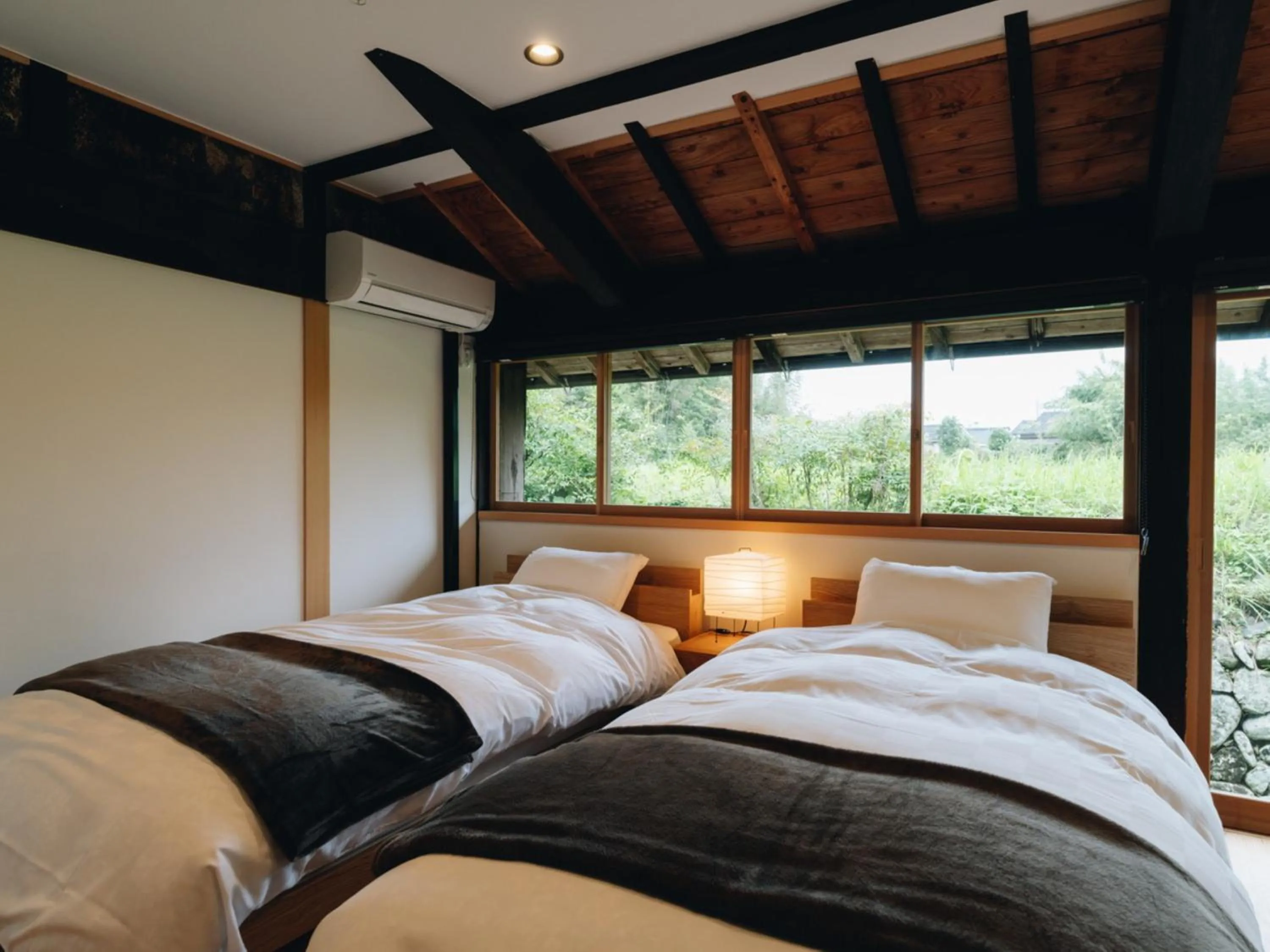 Photo of the whole room, Bed in RITA Izumifumoto