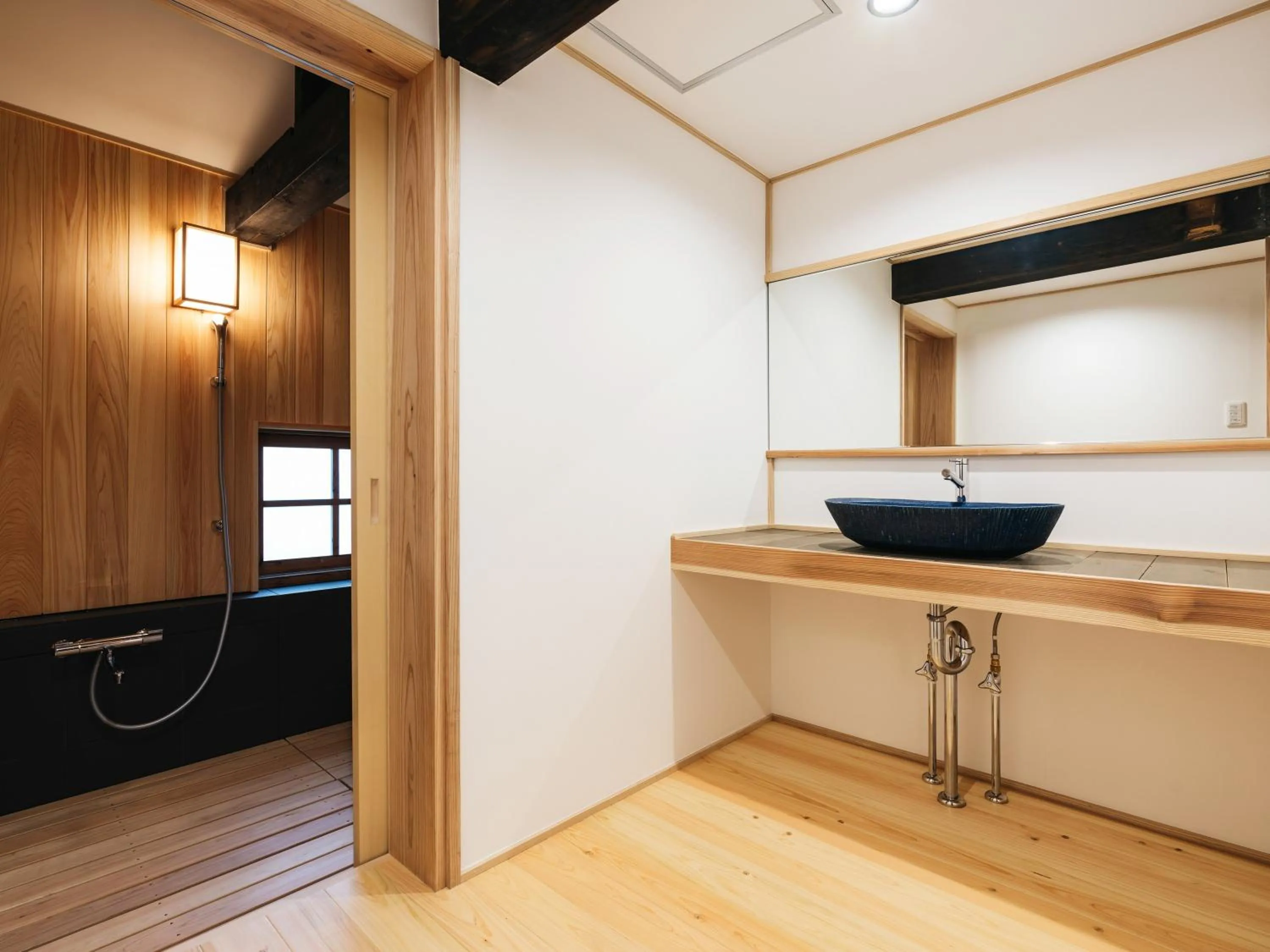 Bathroom in RITA Izumifumoto