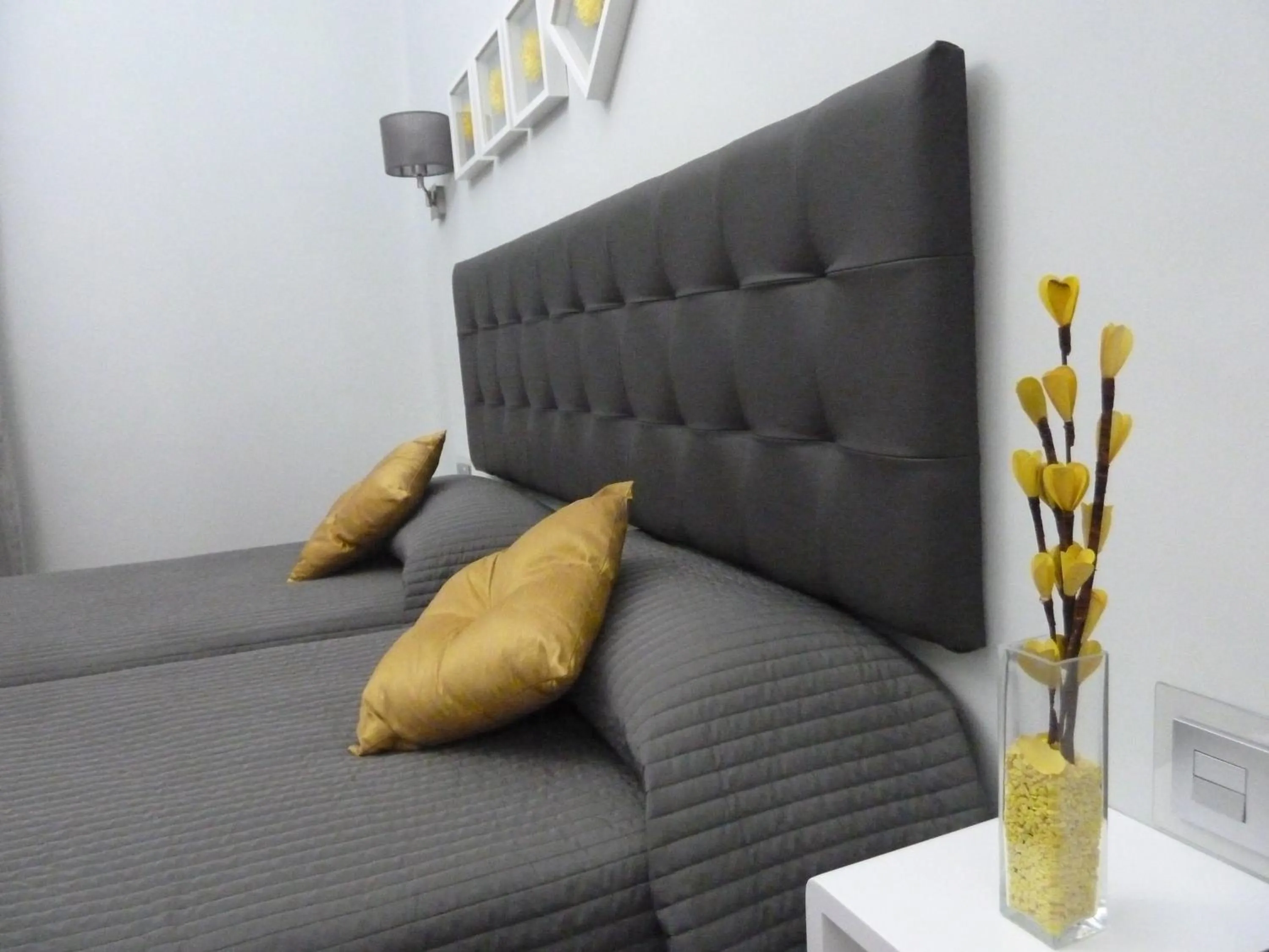 Bed in Hostal Lauria