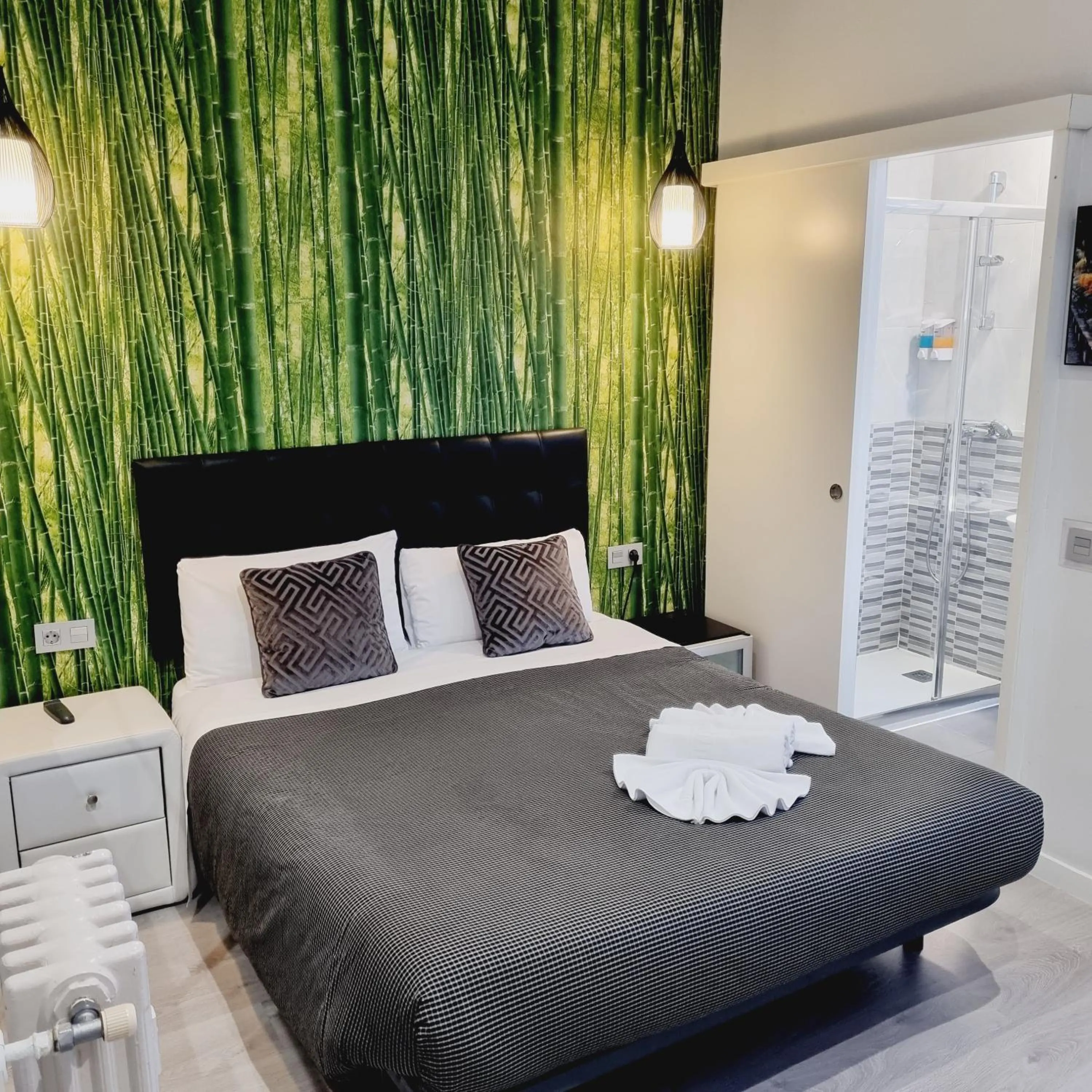 Photo of the whole room, Bed in Hostal Lauria