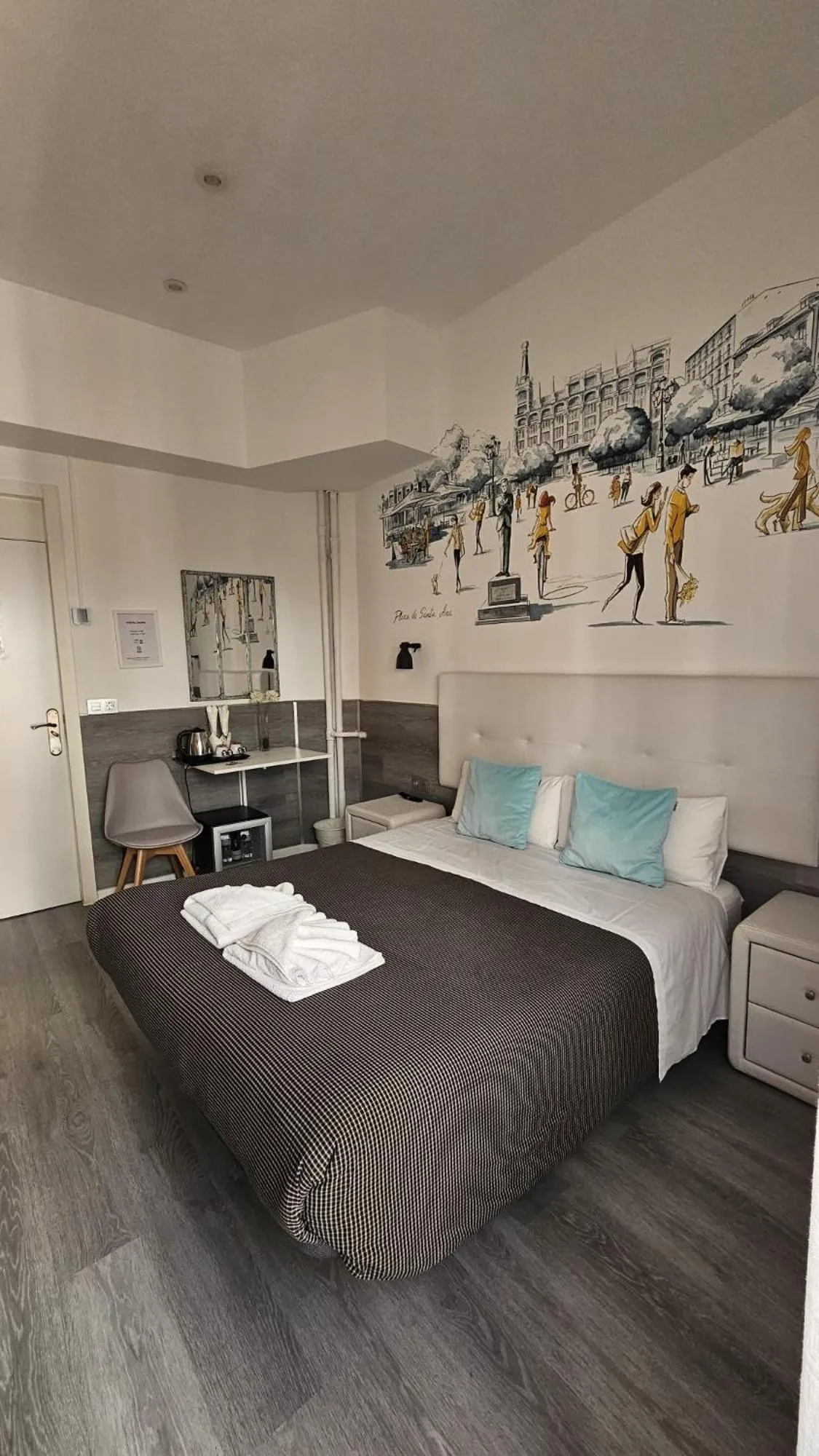 Bed in Hostal Lauria