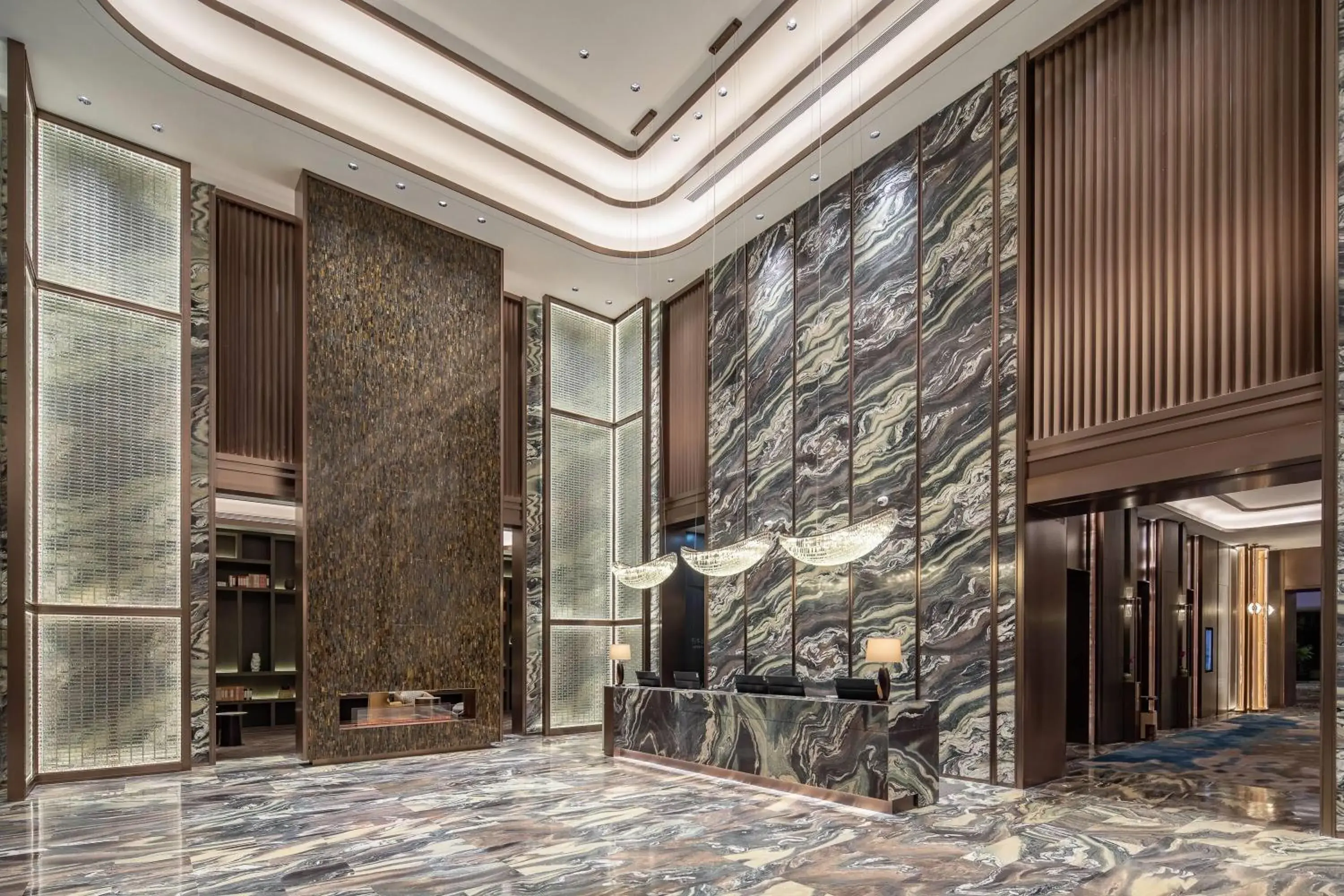 Lobby or reception in Wyndham Grand Zaozhuang Lobby or reception in Wyndham Grand Zaozhuang
