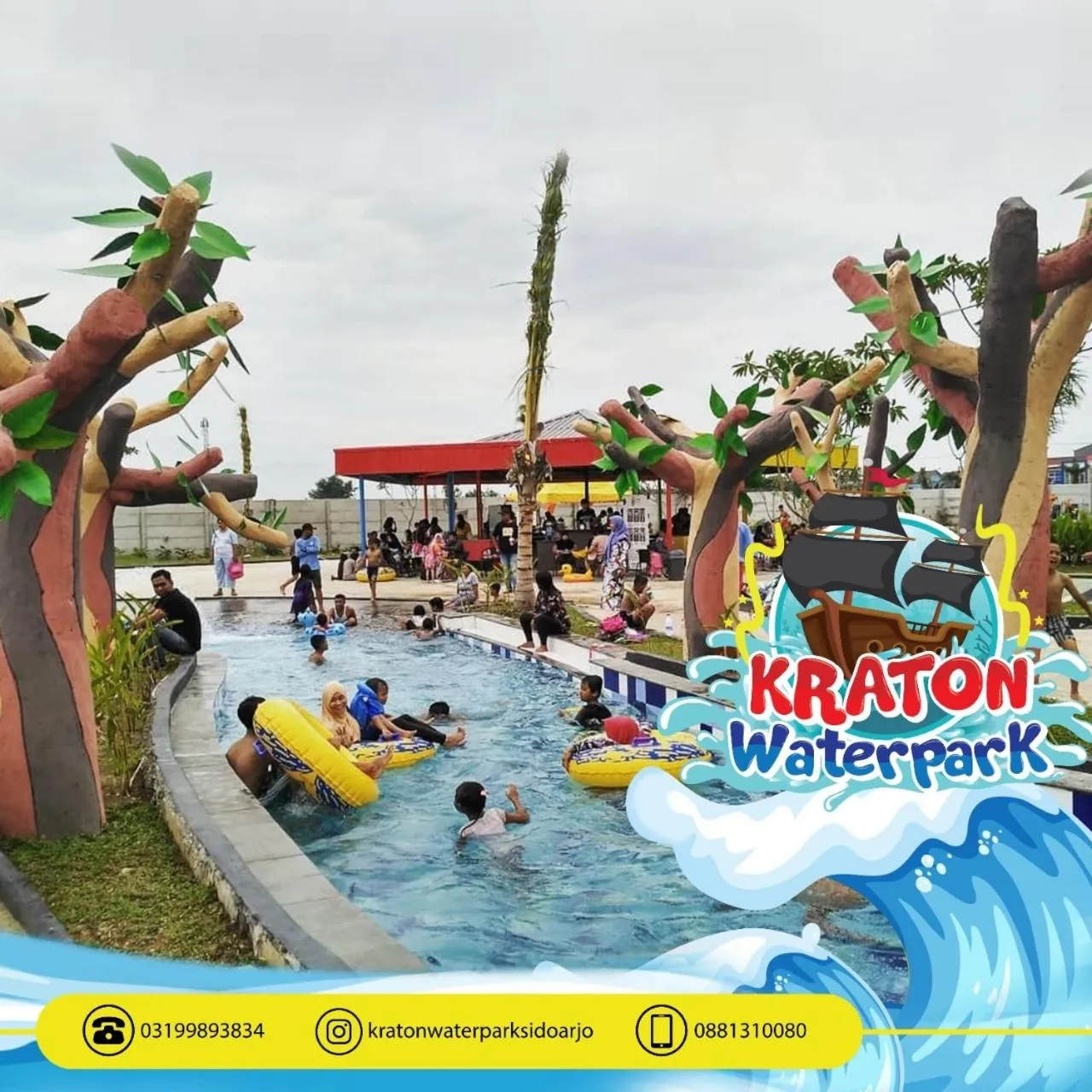 Aqua park in Ndalem Kraton Hotel