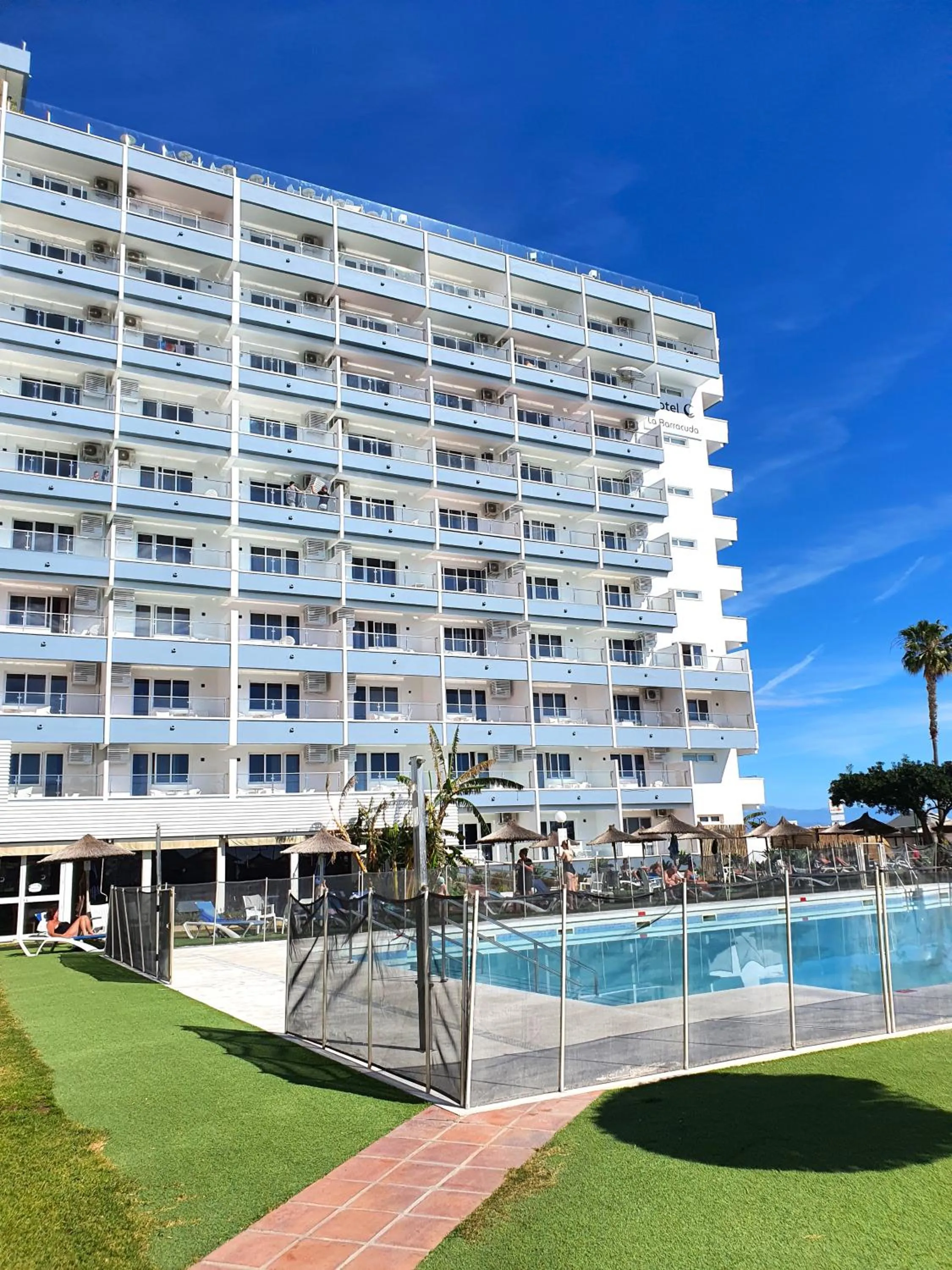 Property building in La Barracuda