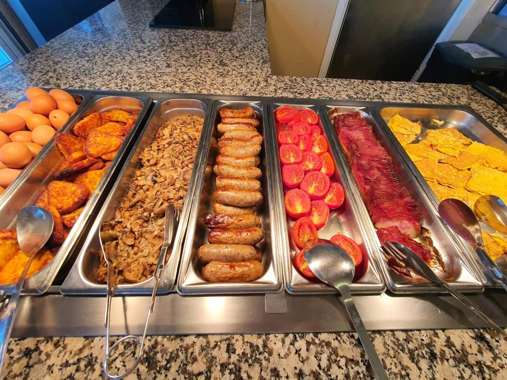 Buffet breakfast in La Barracuda