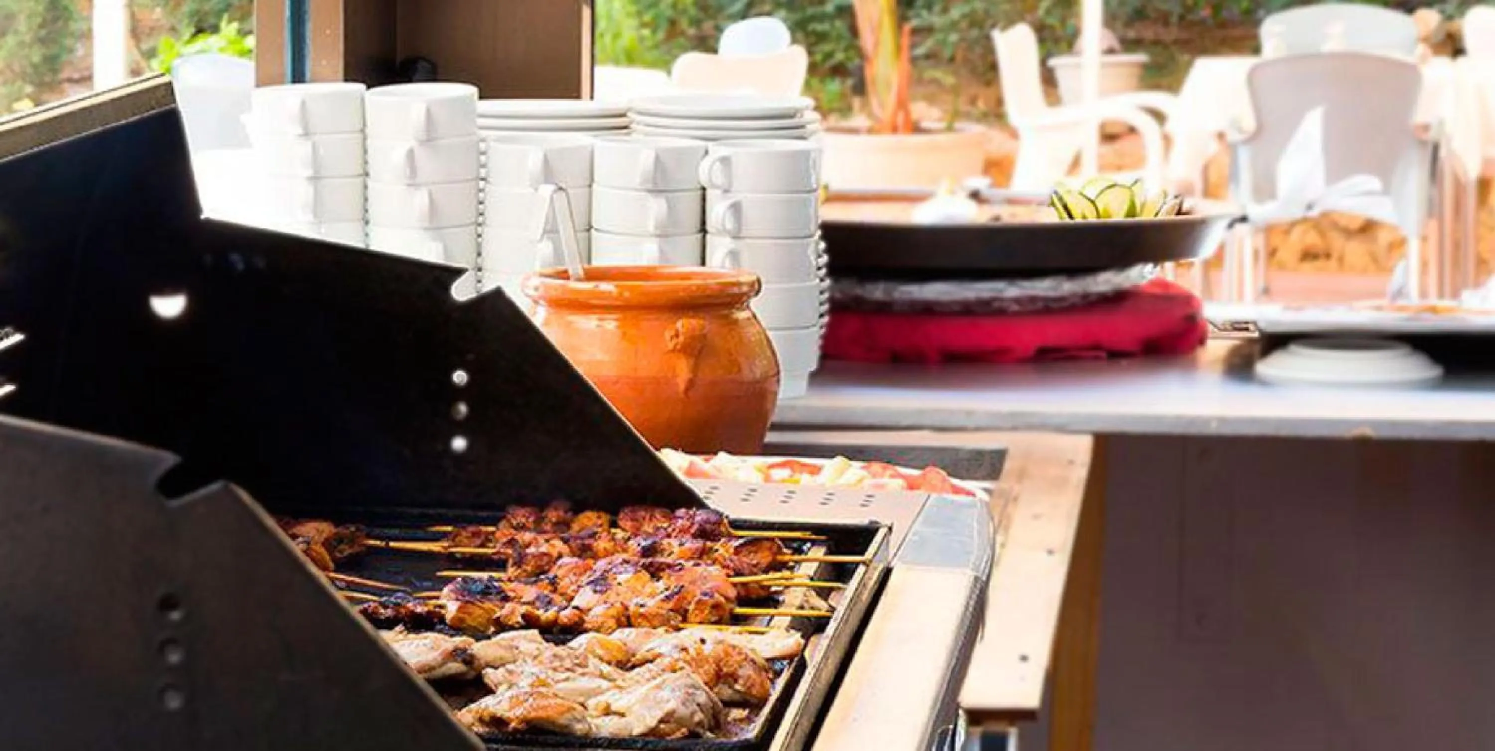 Restaurant/places to eat in La Barracuda