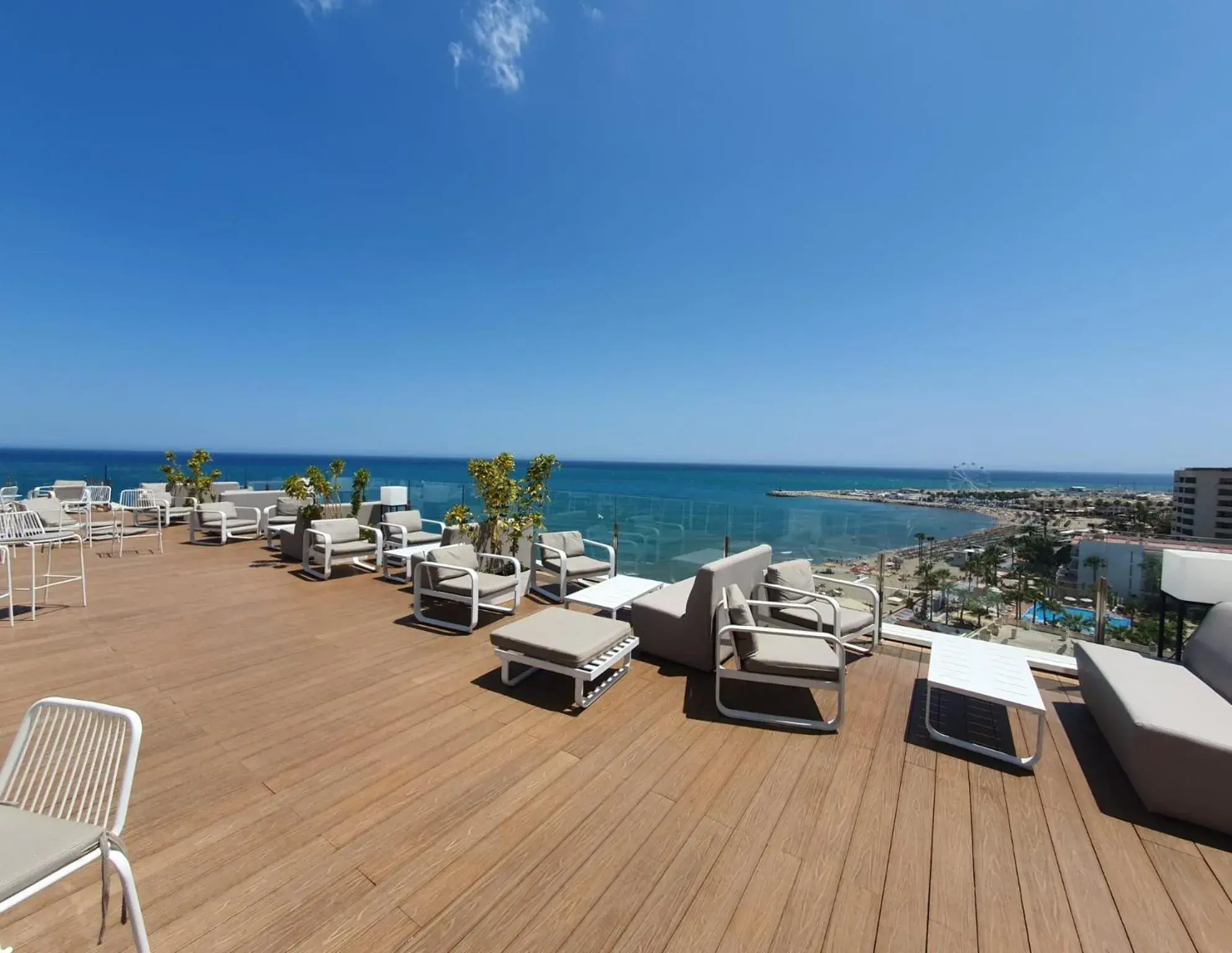 Lounge or bar in La Barracuda Lounge or bar in La Barracuda