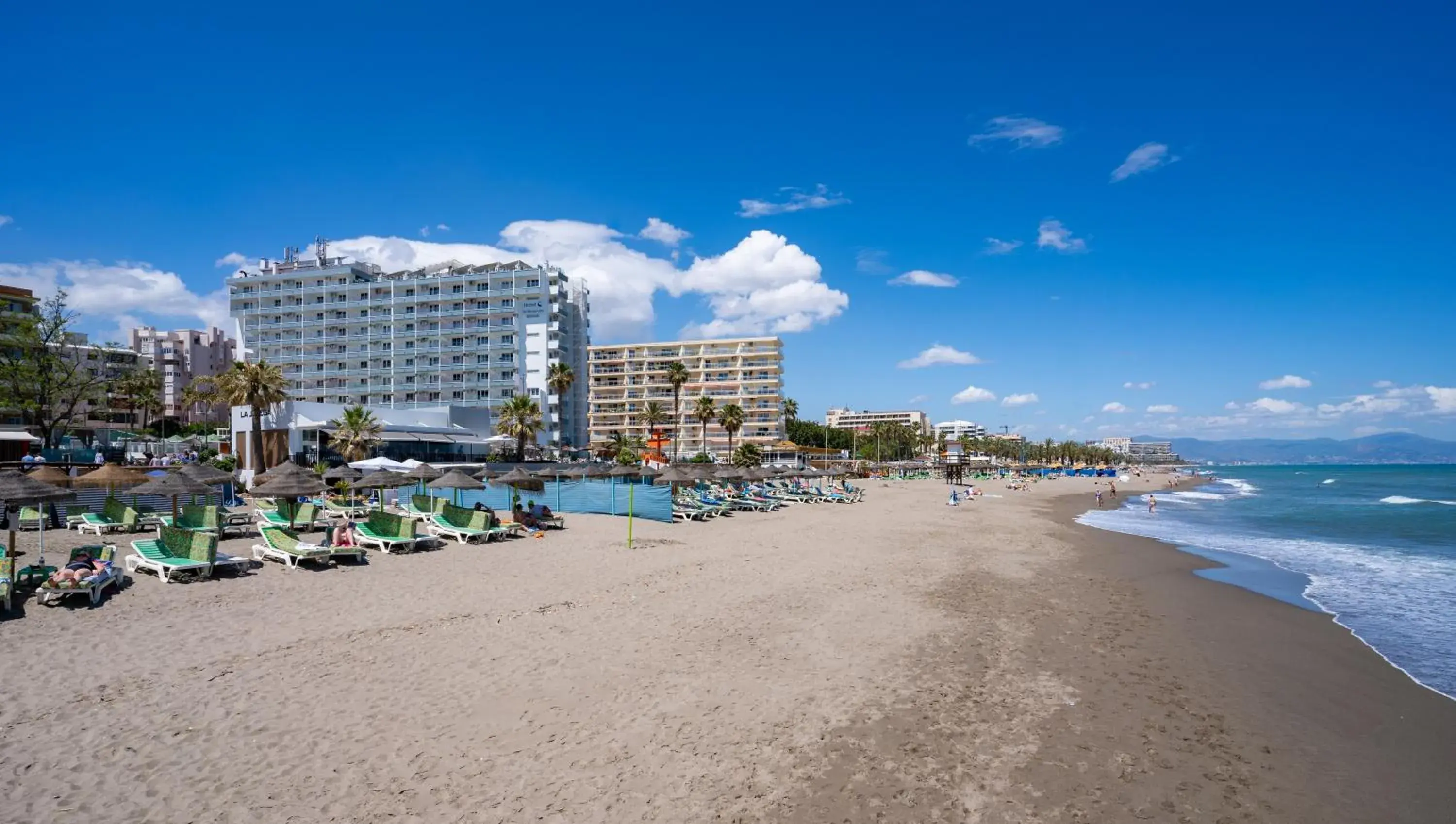 Property building in La Barracuda Property building in La Barracuda