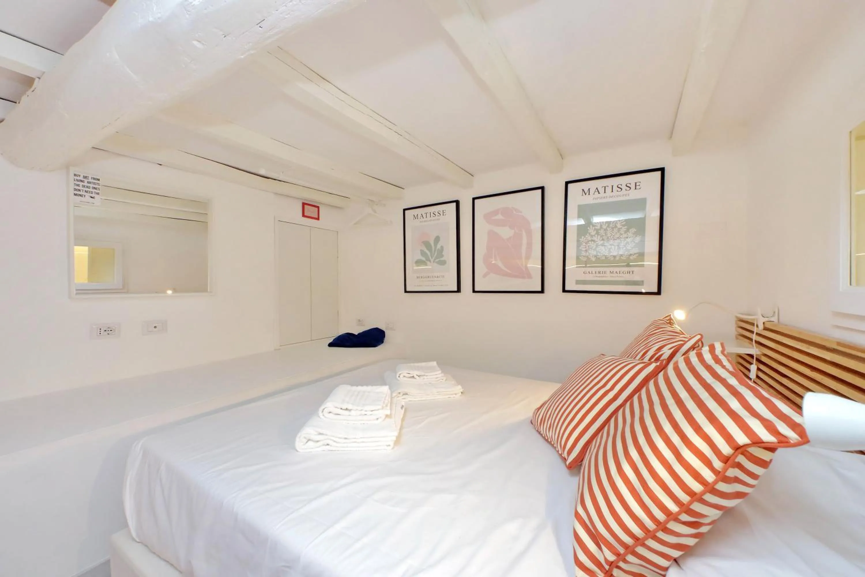 Bed in 4BNB - Serpenti Delightful Apartment