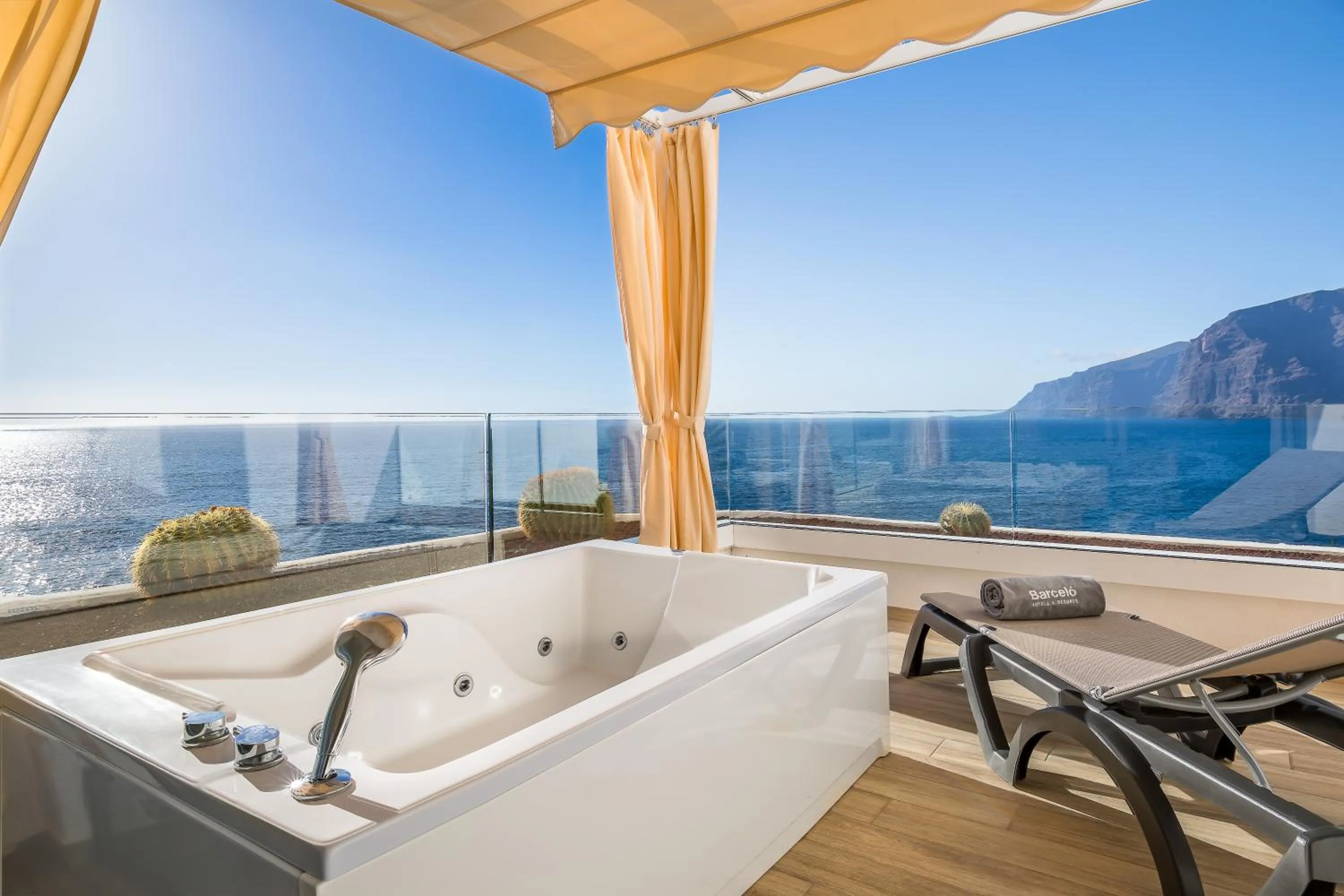 Balcony/Terrace in Barceló Santiago - Adults Only