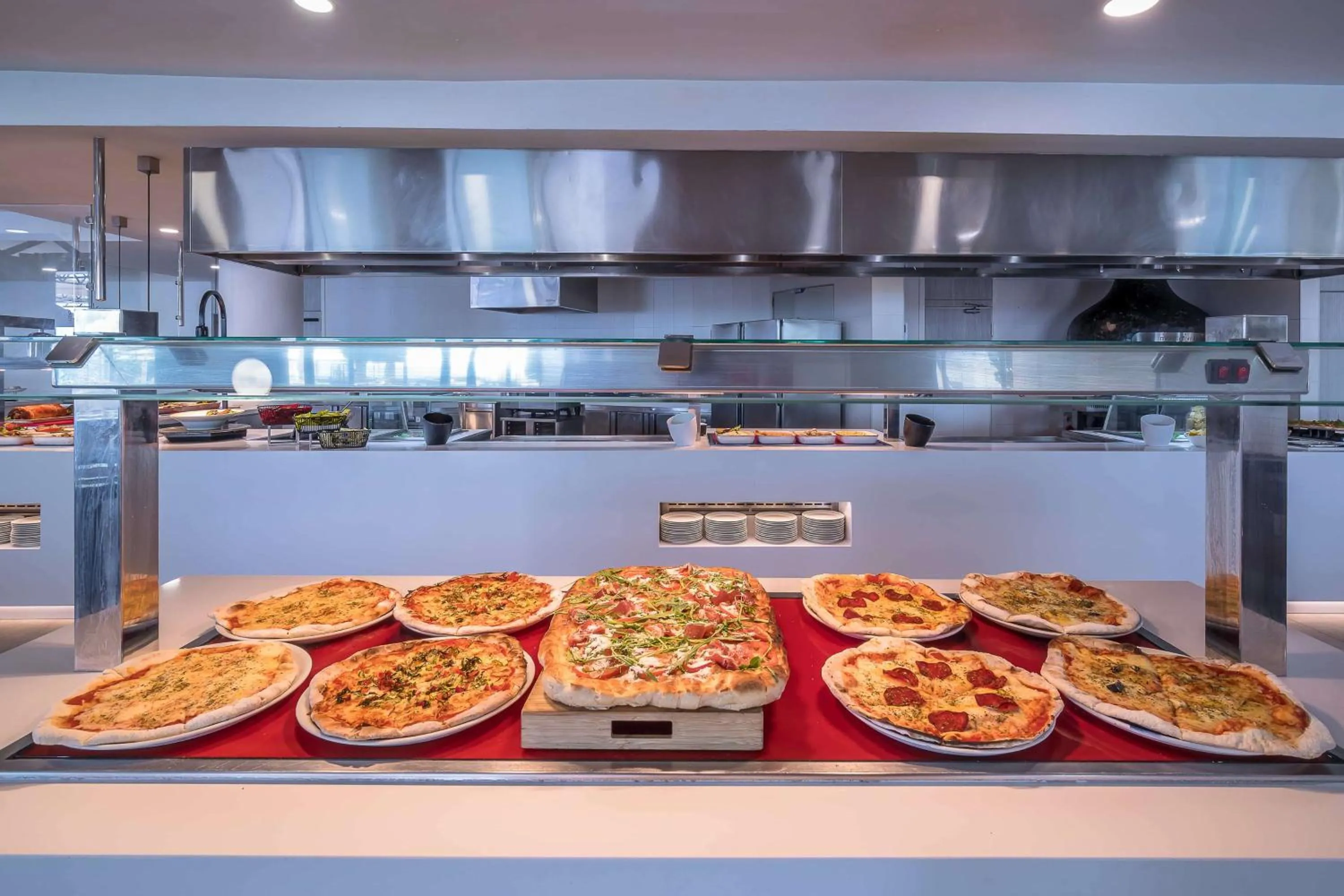 Food and drinks in Barceló Santiago - Adults Only