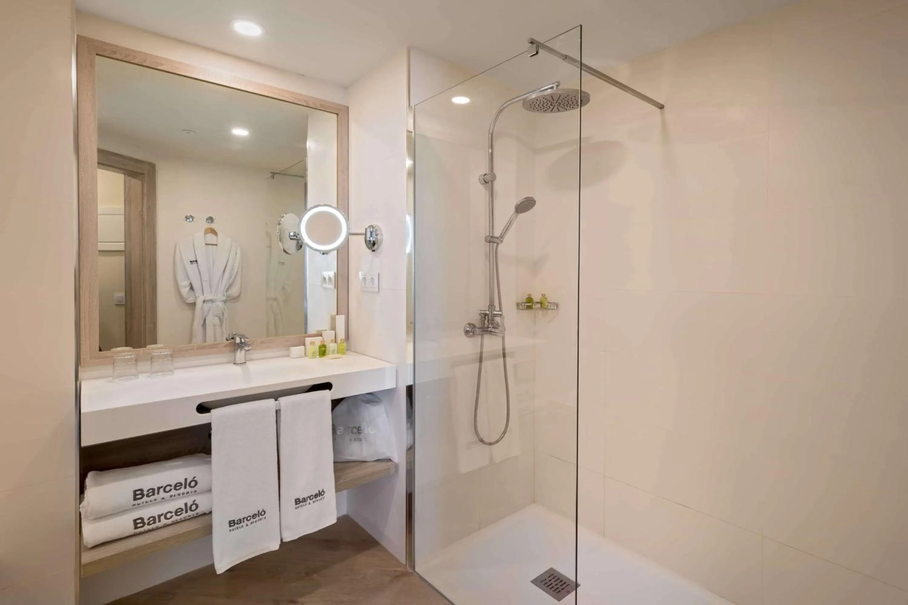 Bathroom in Barceló Santiago - Adults Only