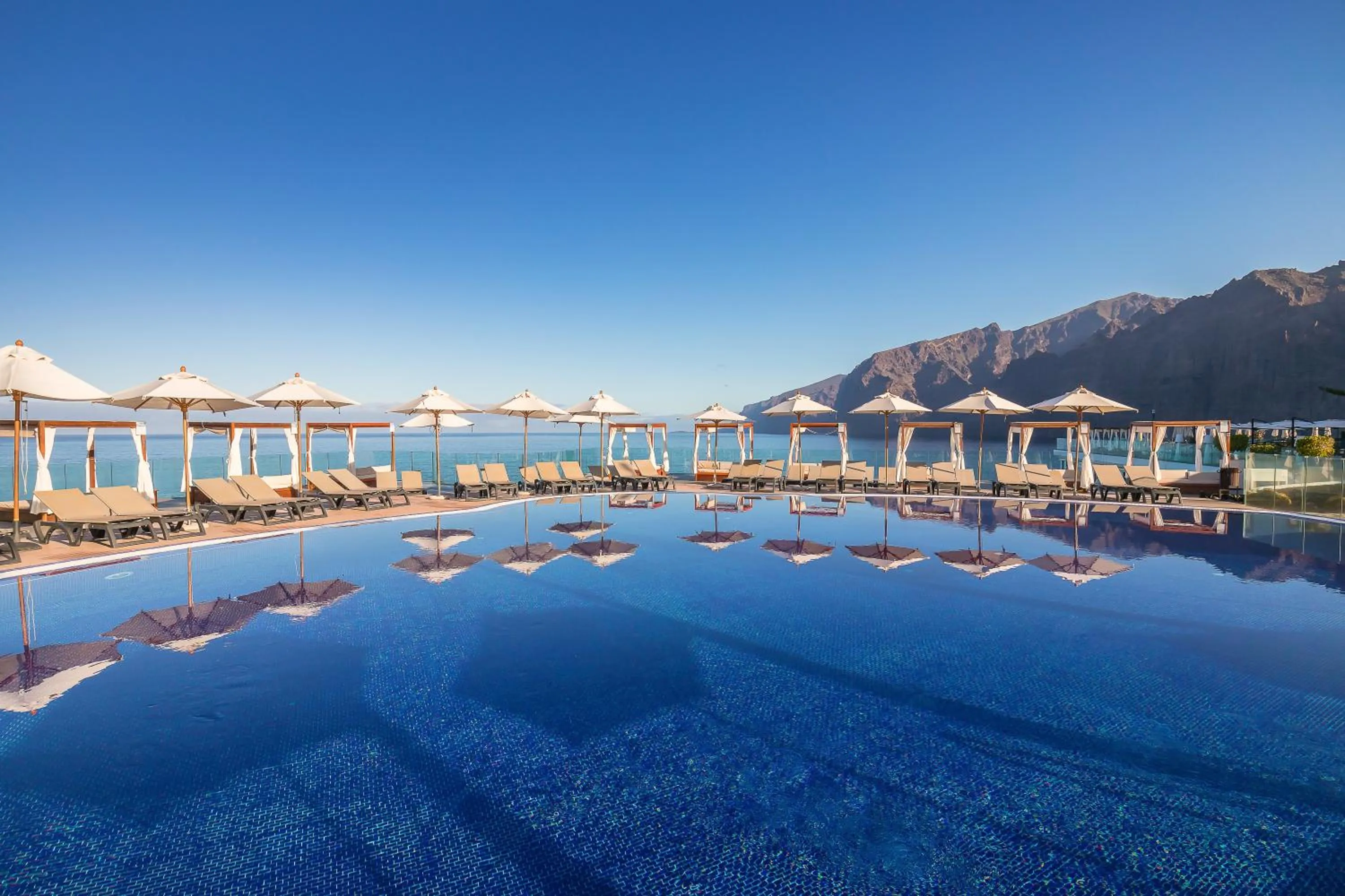 Swimming pool in Barceló Santiago - Adults Only