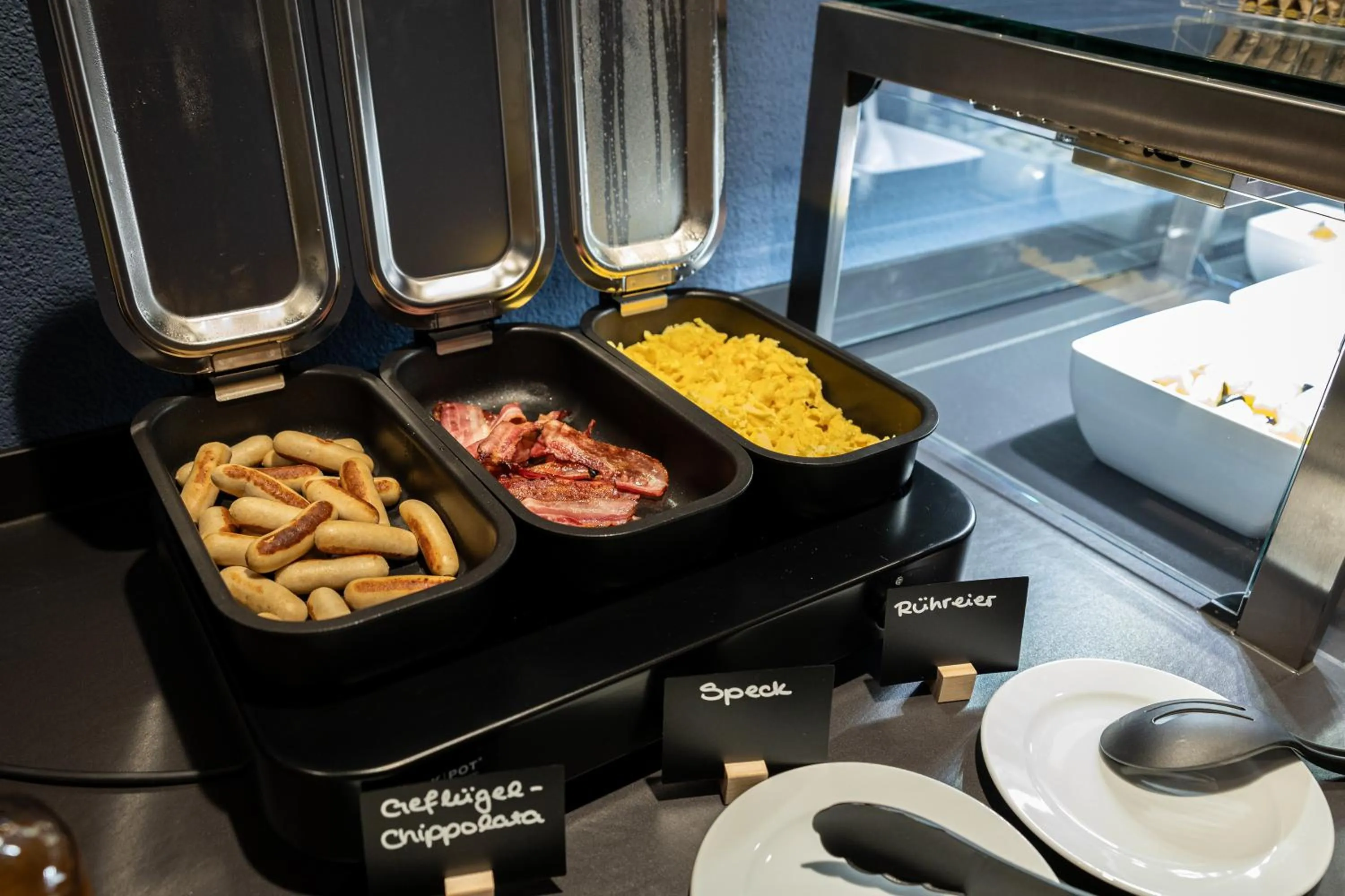 Food and drinks in b-smart hotel Arbon