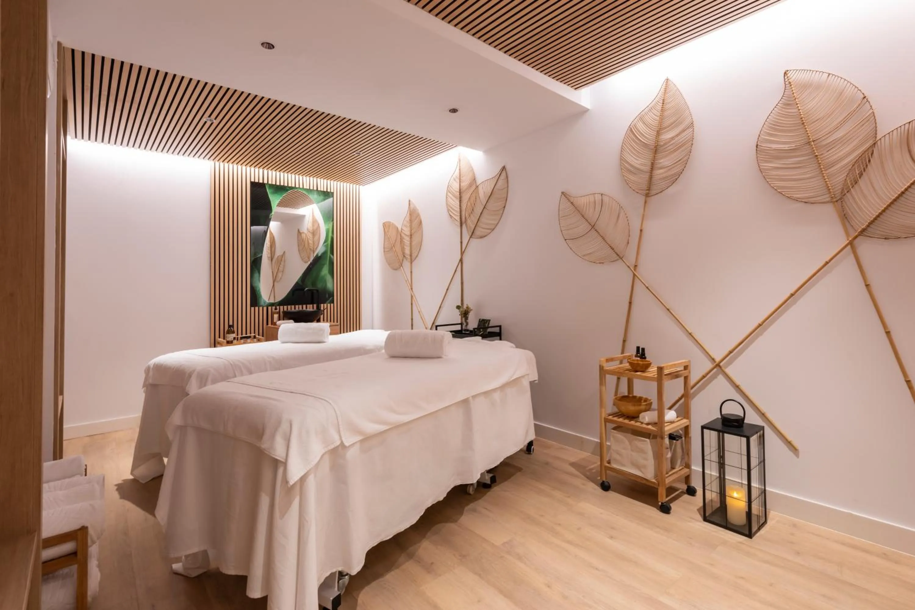 Massage, Bed in Valentin Somni Hotel & Suites