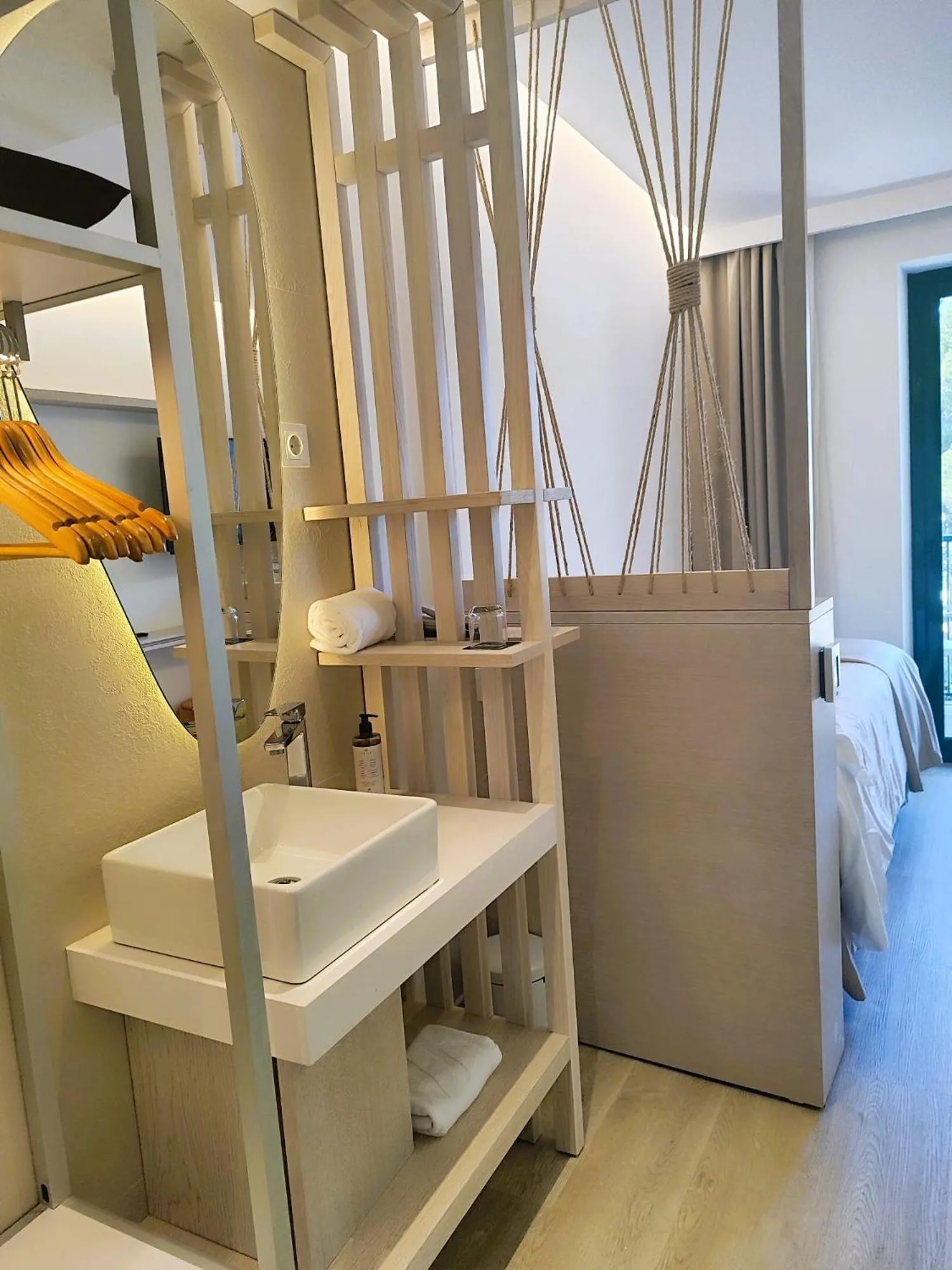 Bed in Valentin Somni Hotel & Suites