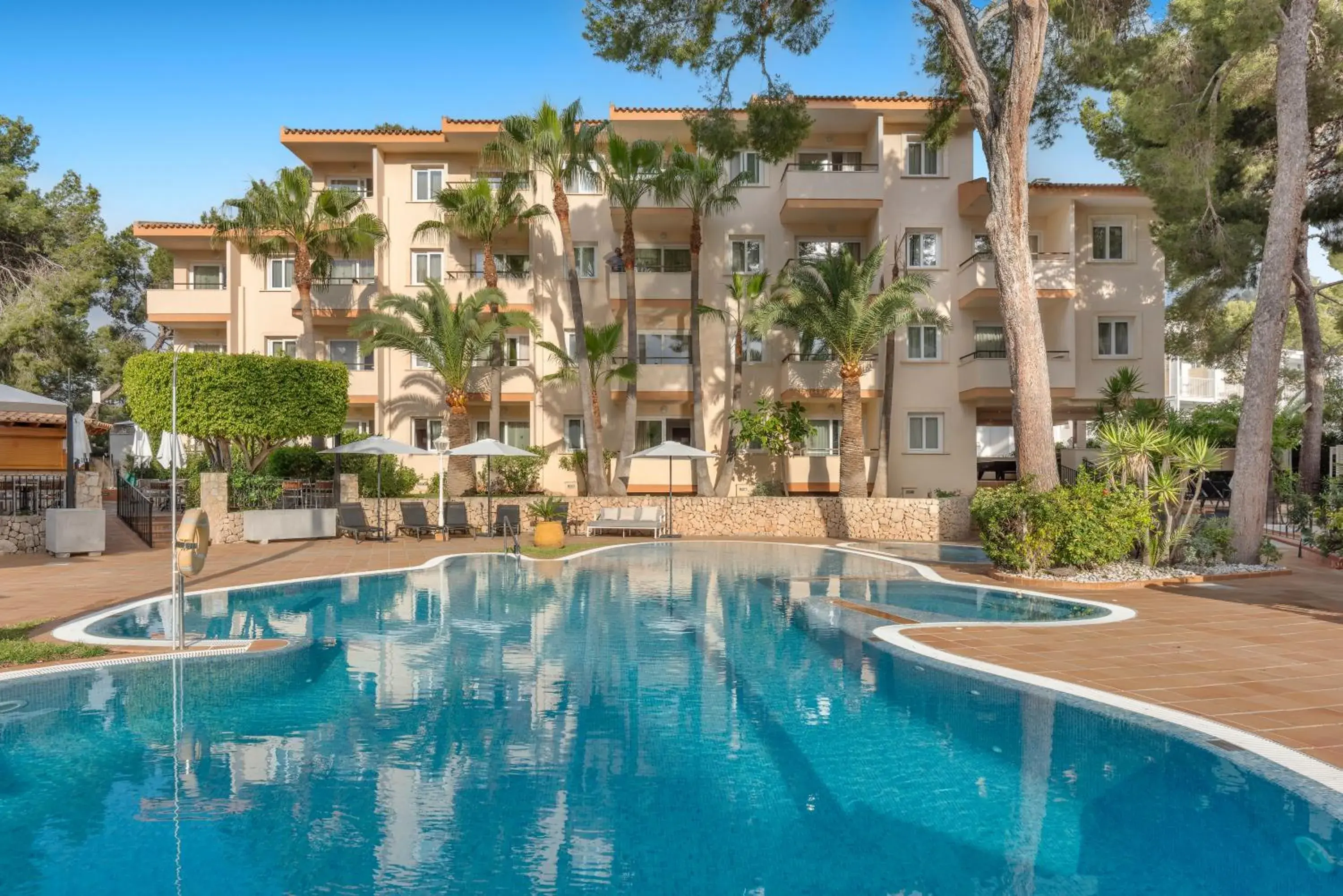 Facade/entrance in Valentin Somni Hotel & Suites Facade/entrance in Valentin Somni Hotel & Suites