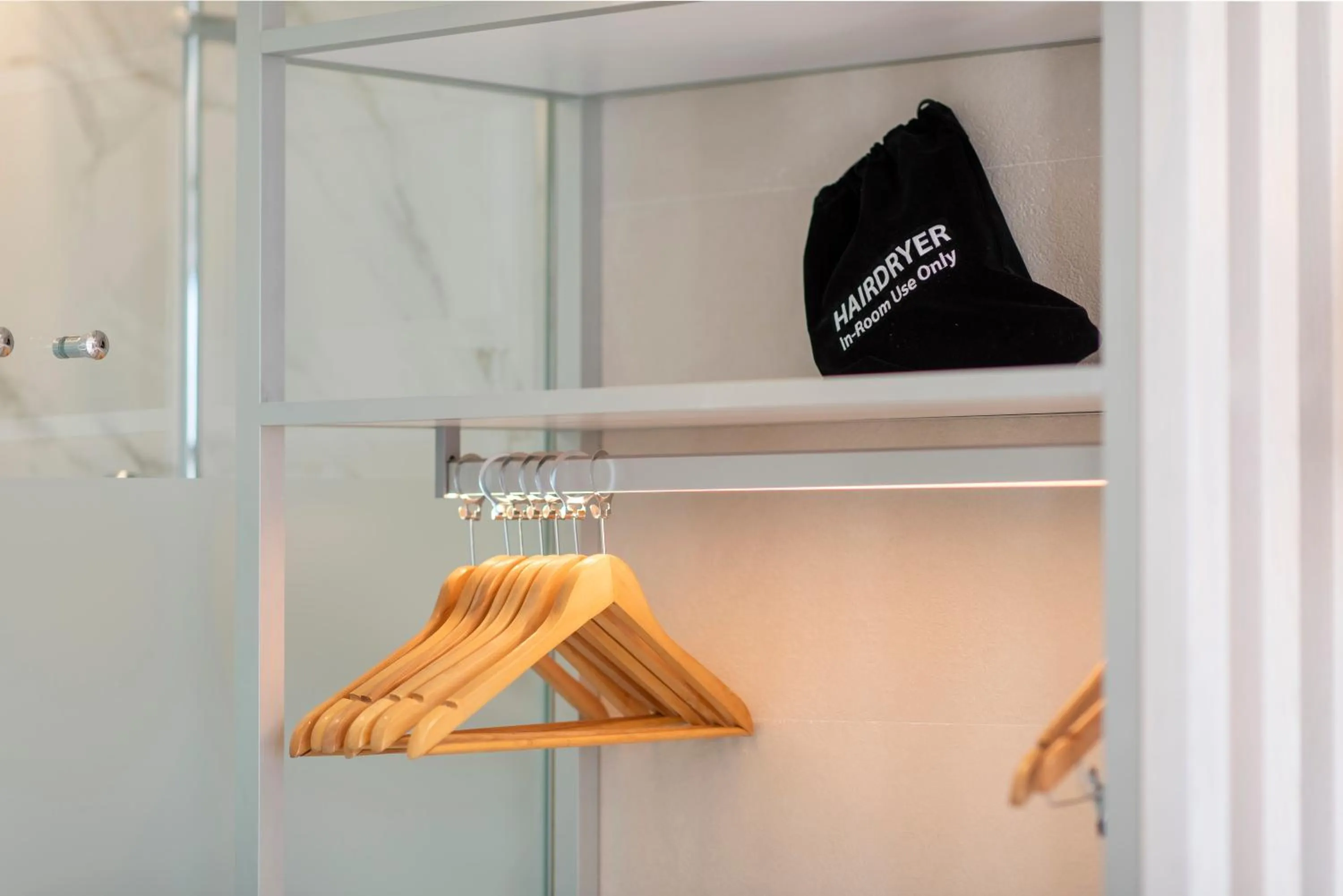 wardrobe in Valentin Grand Park Suite Hotel