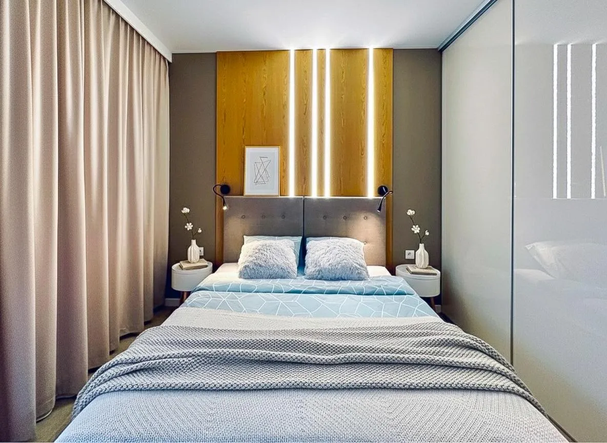 Bed in Apartament na Woli, nowe osiedle Jana Kazimierza 32, szybkie WI-FI, Parking