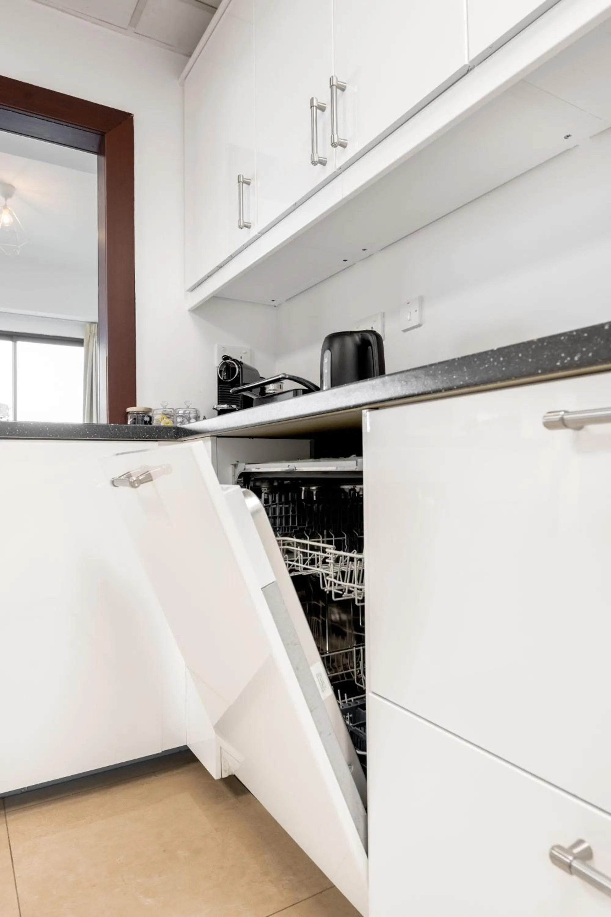Kitchen or kitchenette in Deluxe Retreat In JBR - Million Dollar View - Balcony