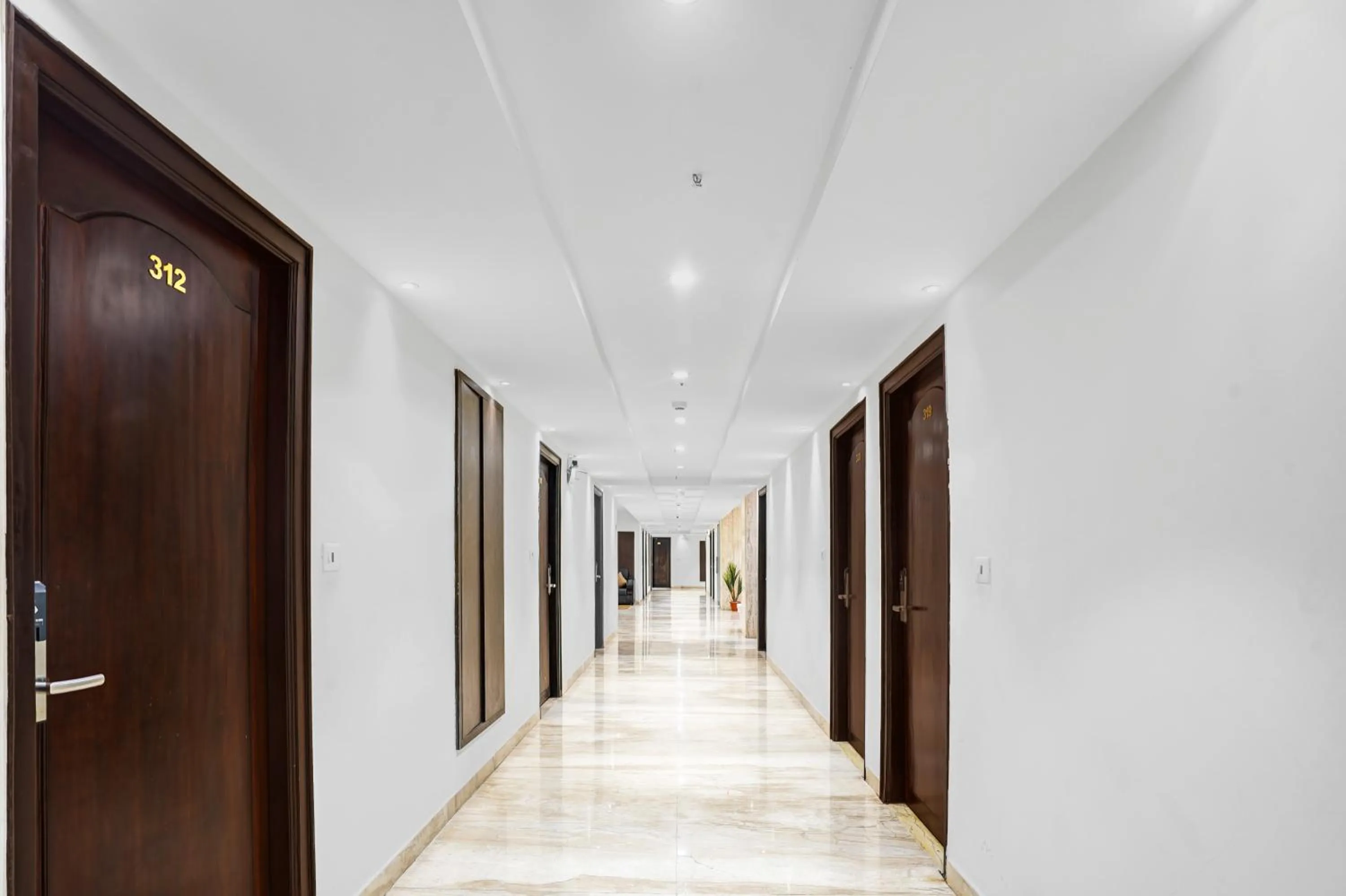 Lobby or reception in Treebo Madhuvan Grand