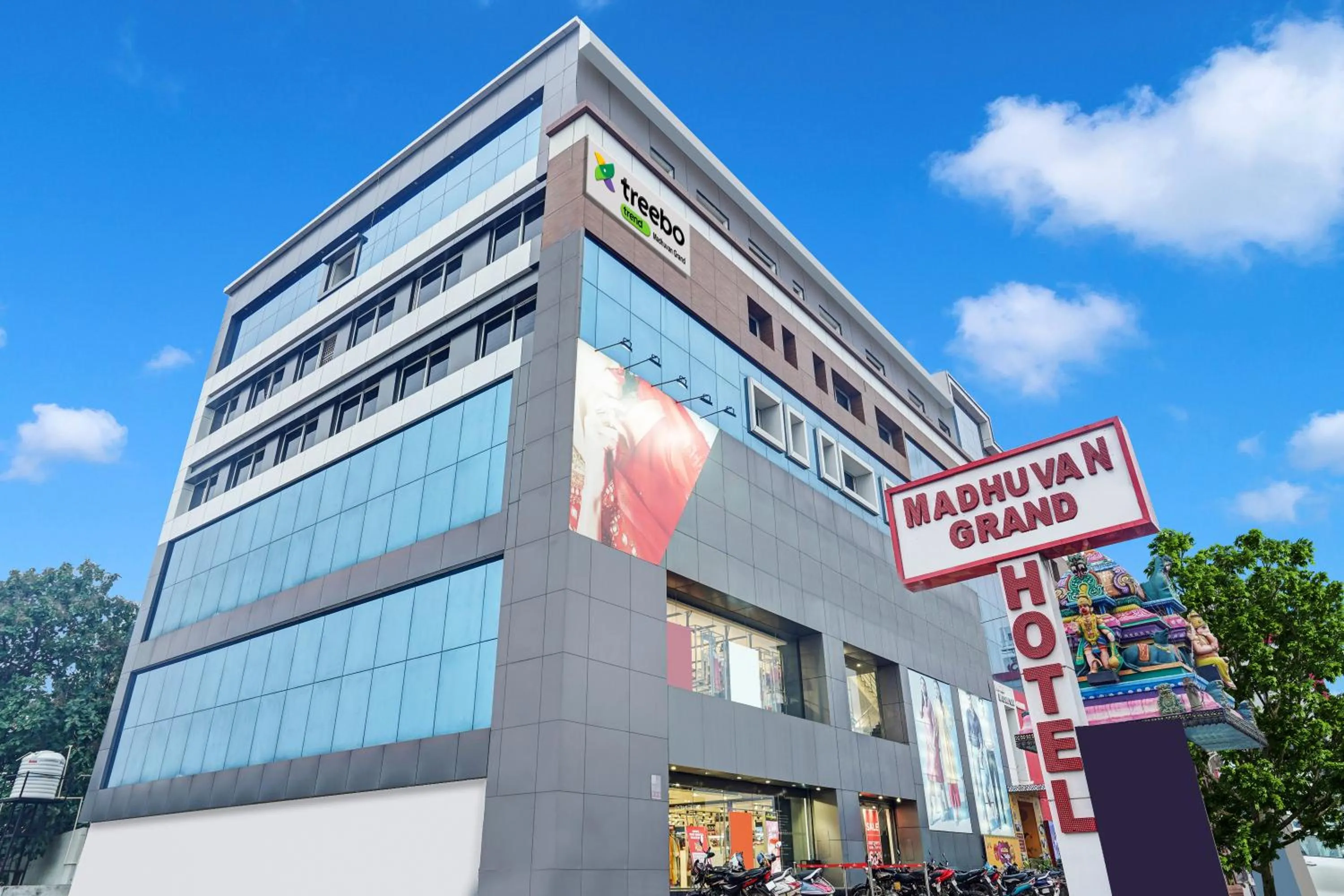 Property building in Treebo Madhuvan Grand