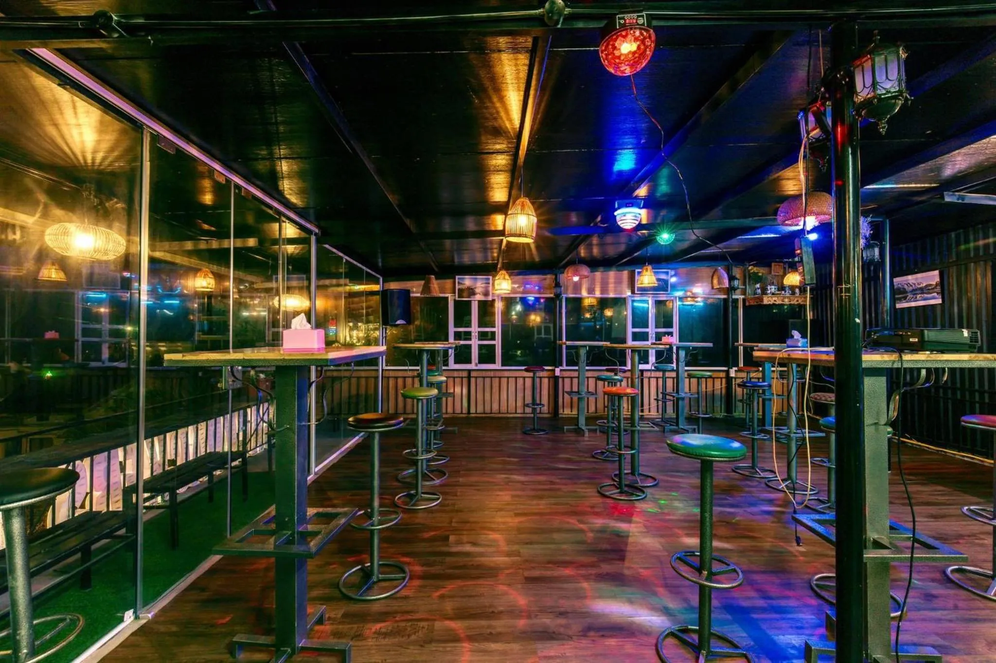 Communal lounge/ TV room in Sapa Center View Hotel