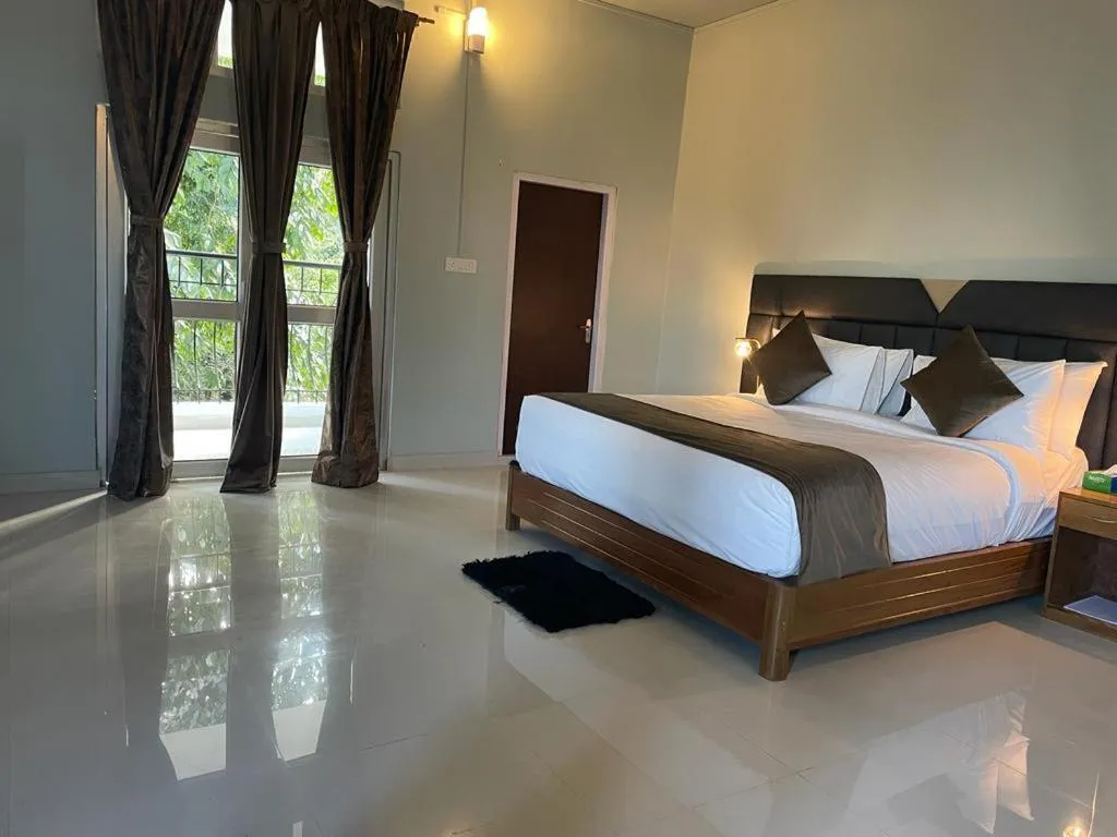 Bed in La Colline Resort