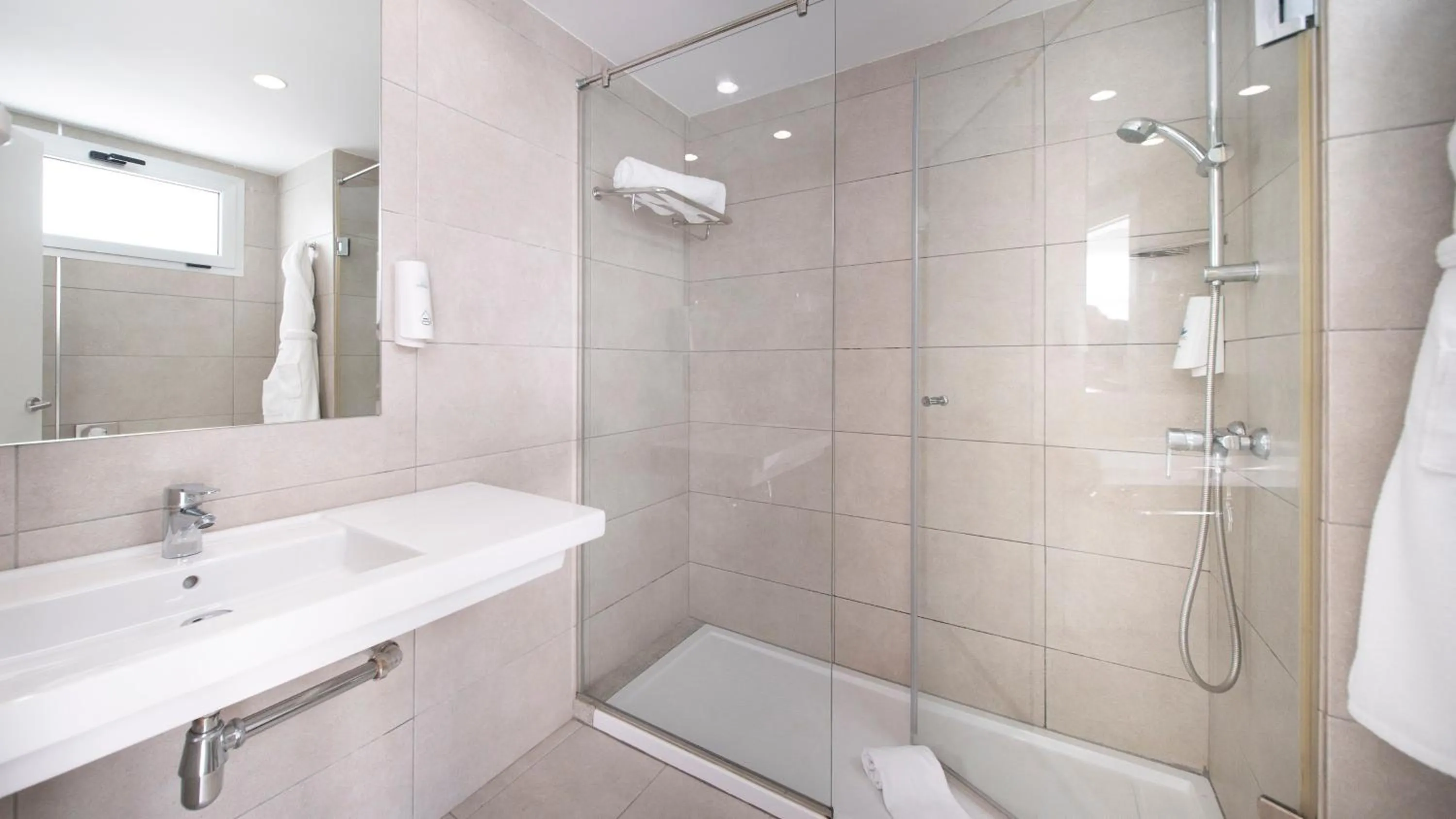 Bathroom in Labranda Marieta & Spa - Adults Only