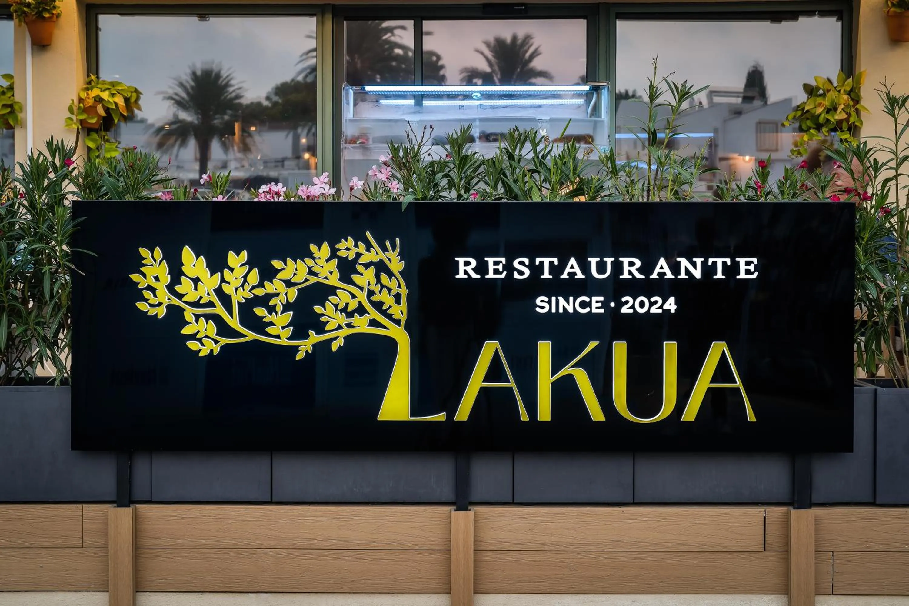 Restaurant/places to eat in Valentin Star Menorca - Adults Only