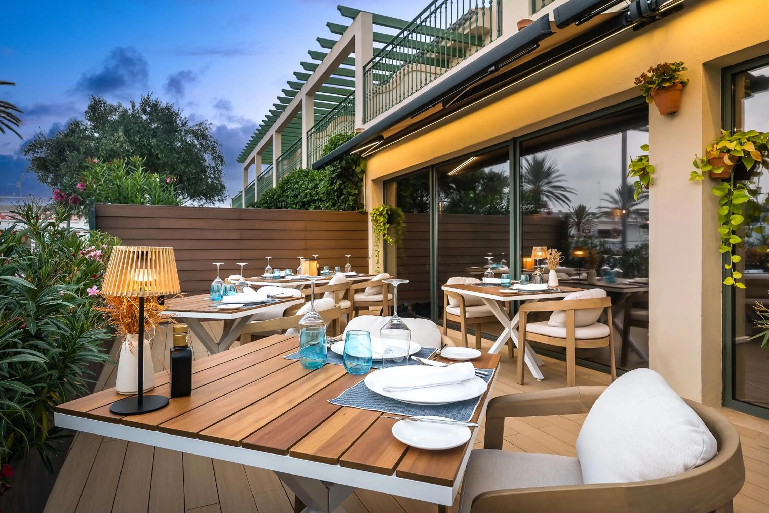 Restaurant/places to eat in Valentin Star Menorca - Adults Only