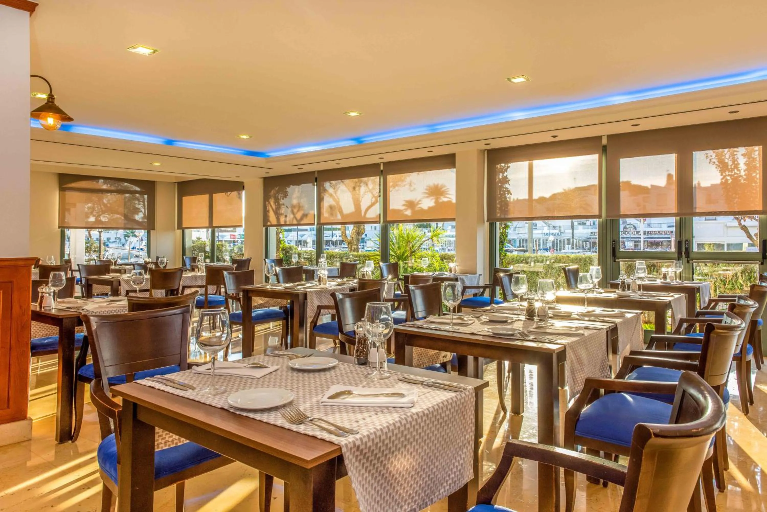 Restaurant/places to eat in Valentin Star Menorca - Adults Only