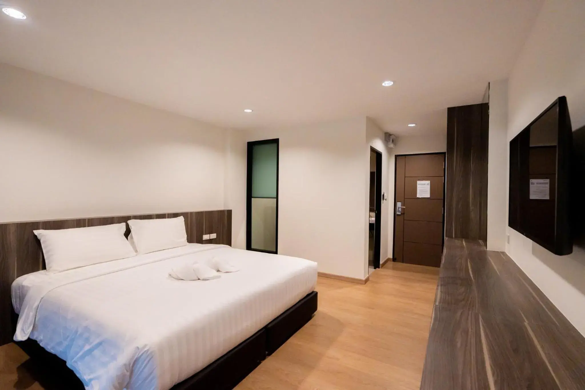 Bed in JS HOTEL Bed in JS HOTEL