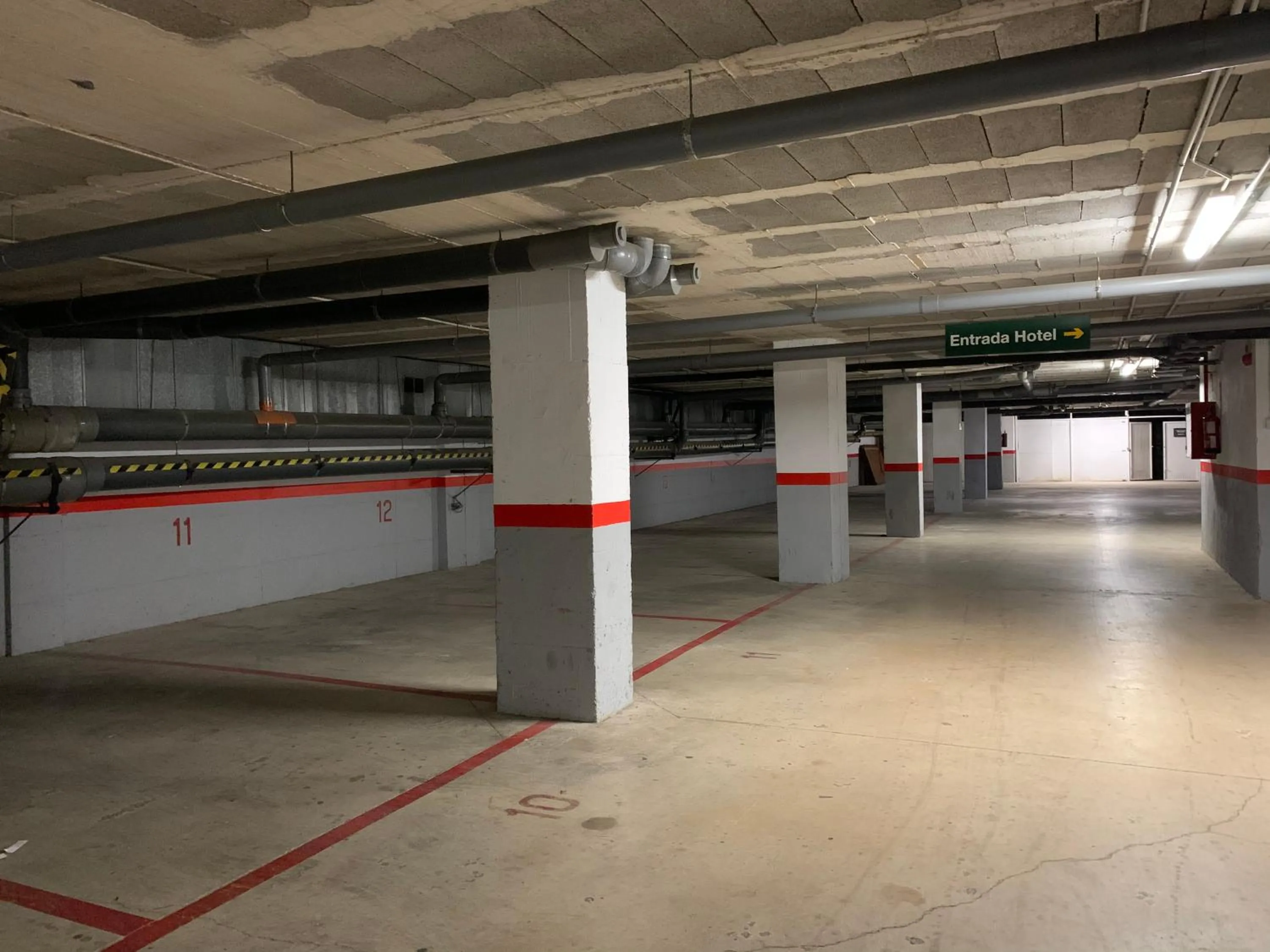 Parking in Aparthotel SunClub Salou