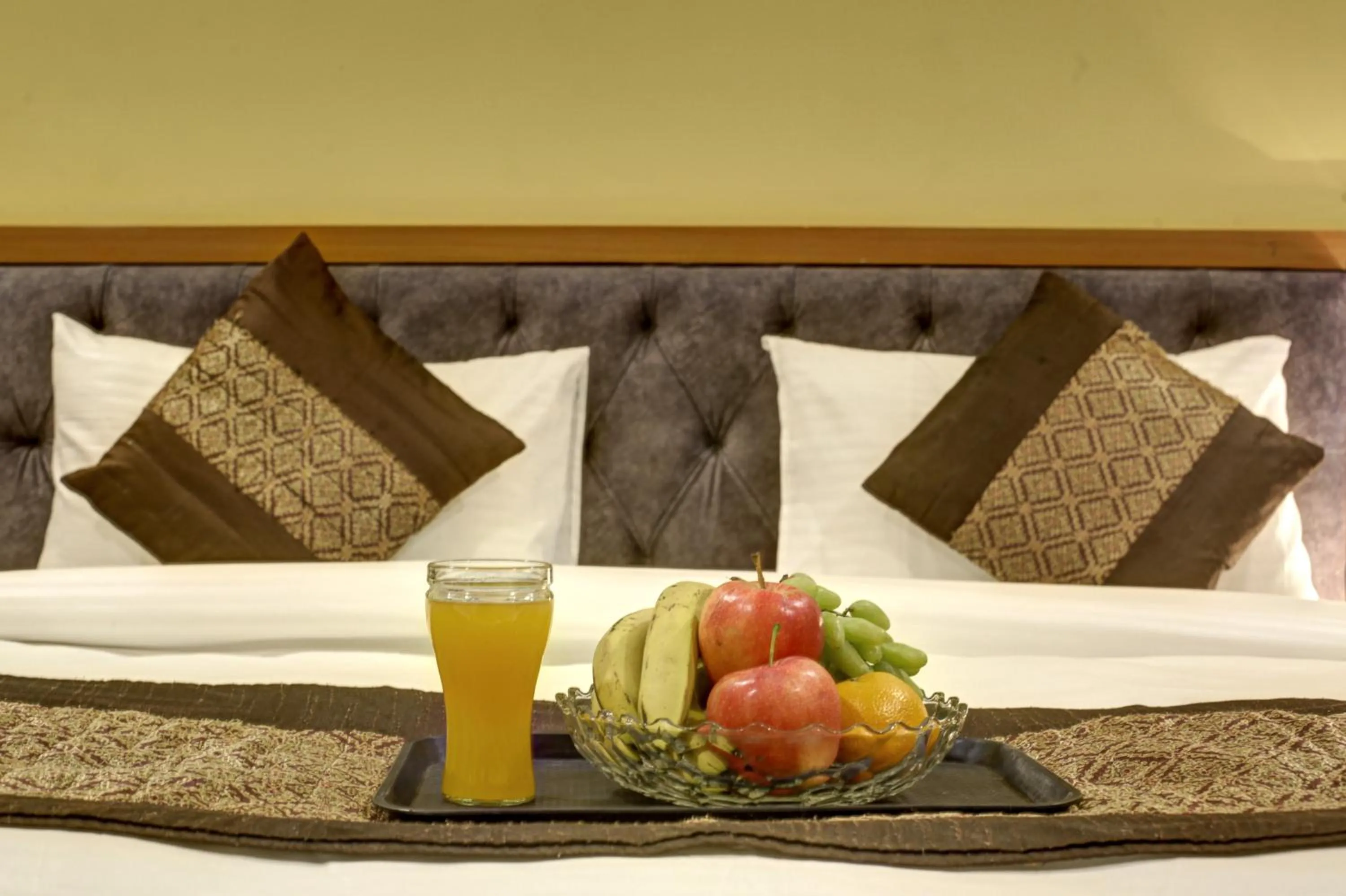 Food and drinks in Hotel TMS Grand