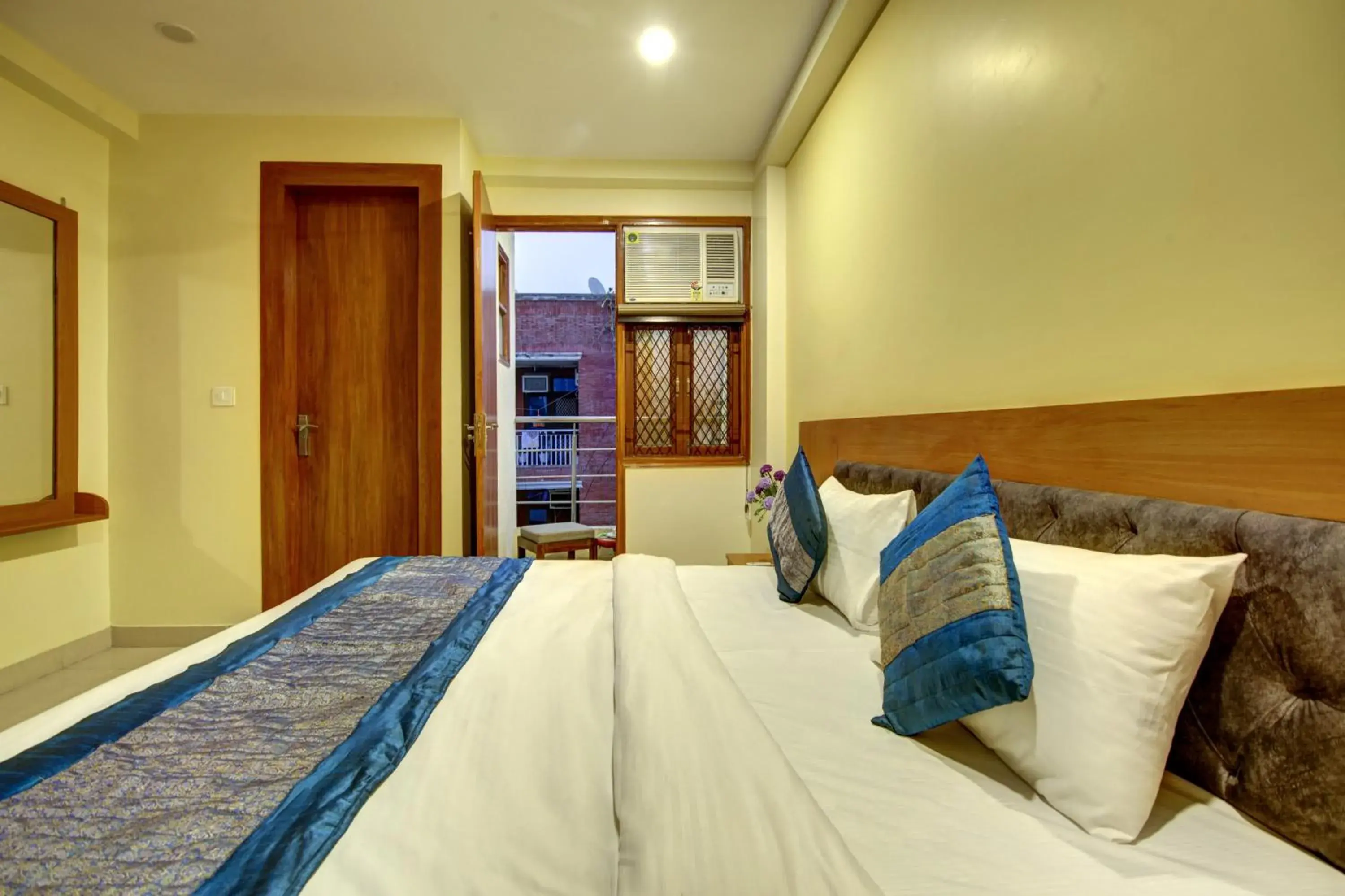 Bed in Hotel TMS Grand Bed in Hotel TMS Grand