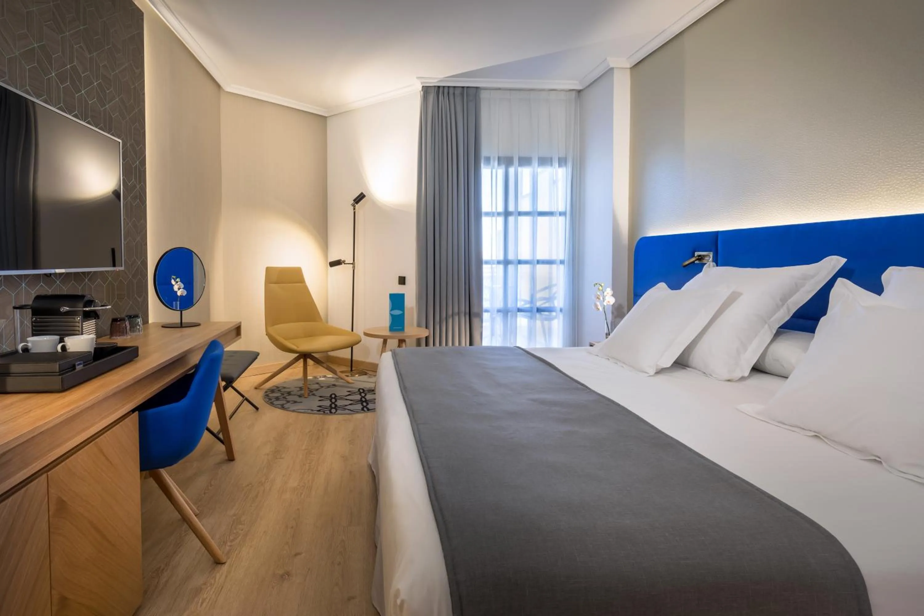 Bedroom, Bed in Barceló Cáceres V Centenario