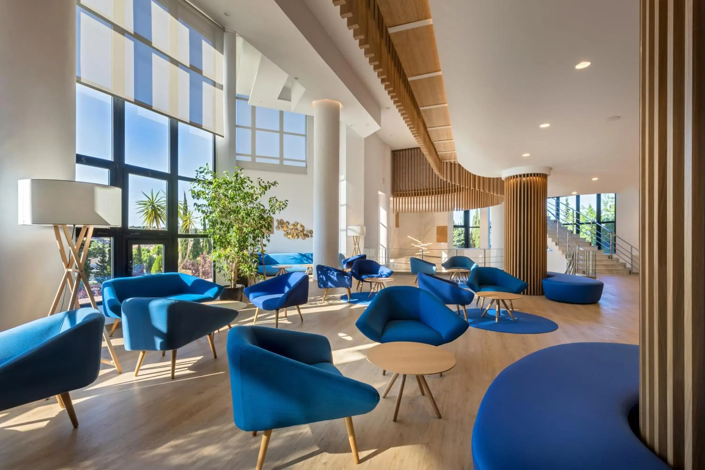 Lounge or bar in Barceló Cáceres V Centenario Lounge or bar in Barceló Cáceres V Centenario