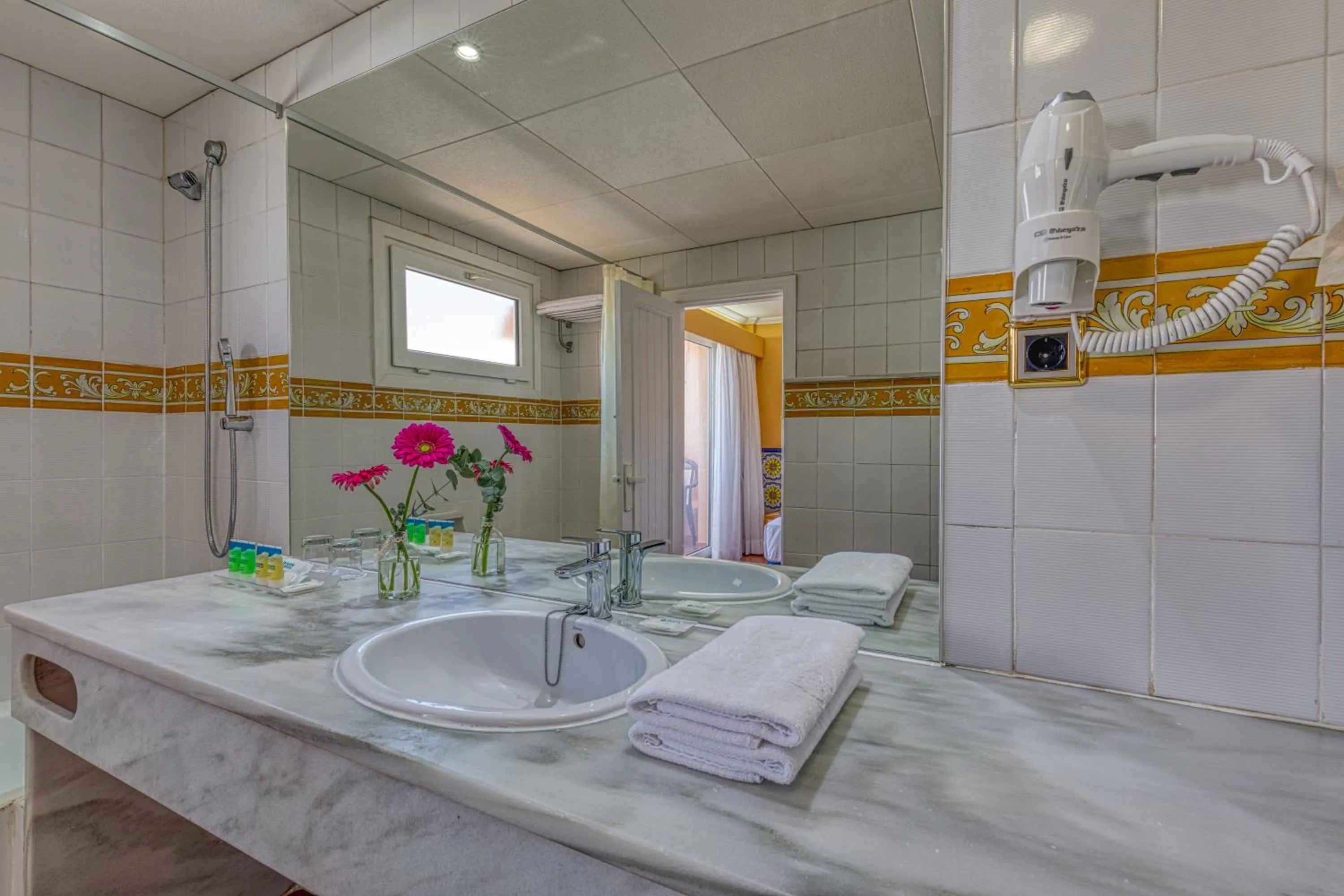 Toilet in Playadulce