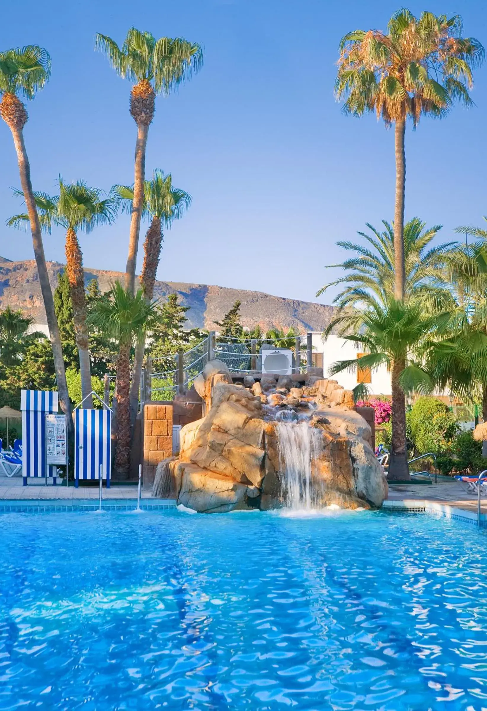 Swimming pool in Playadulce Swimming pool in Playadulce